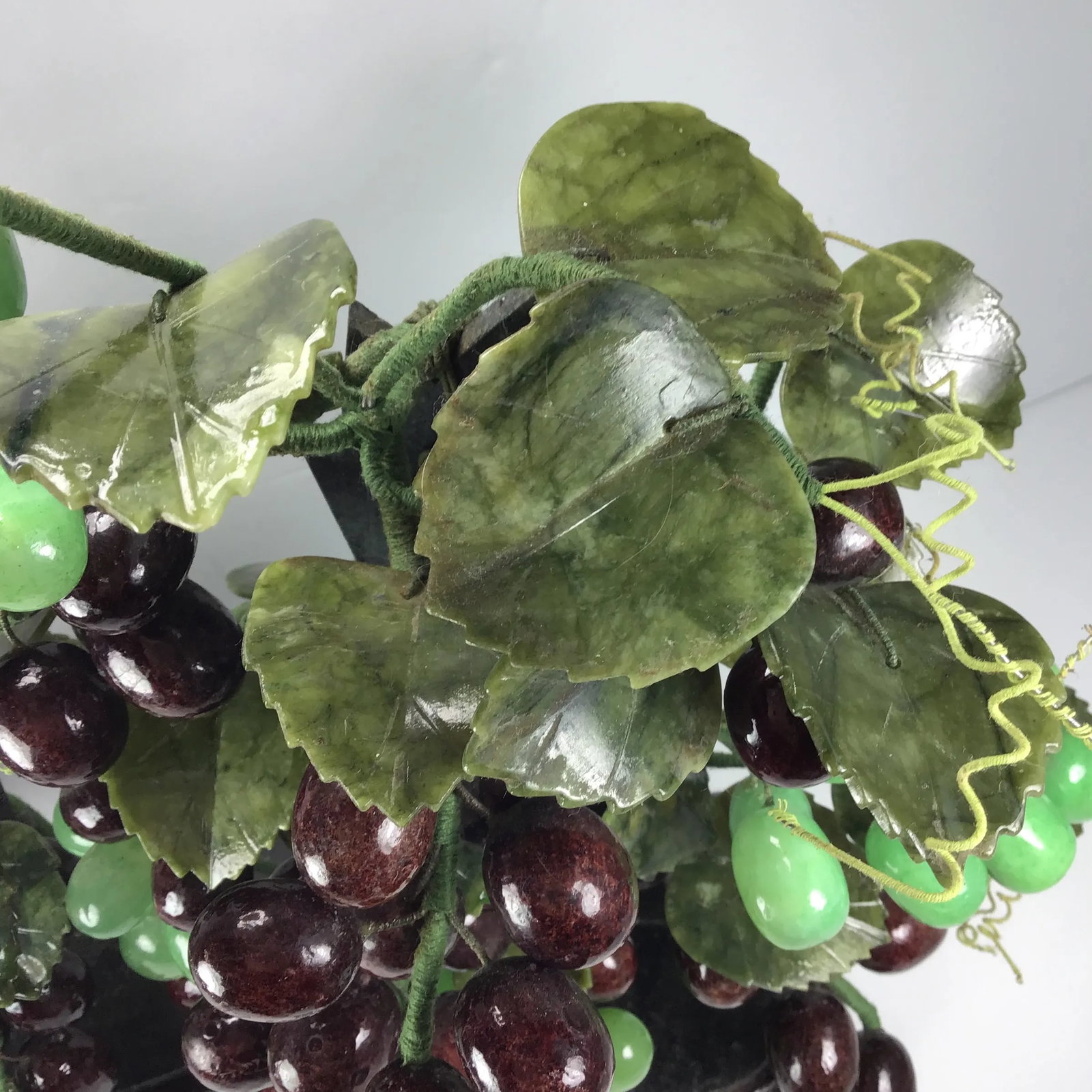 Asian Jade Stone Grape Bonsai Tree Mid 20th Century Chinese Oriental Asian Grape Bonsai Tree Vine Ja - 2