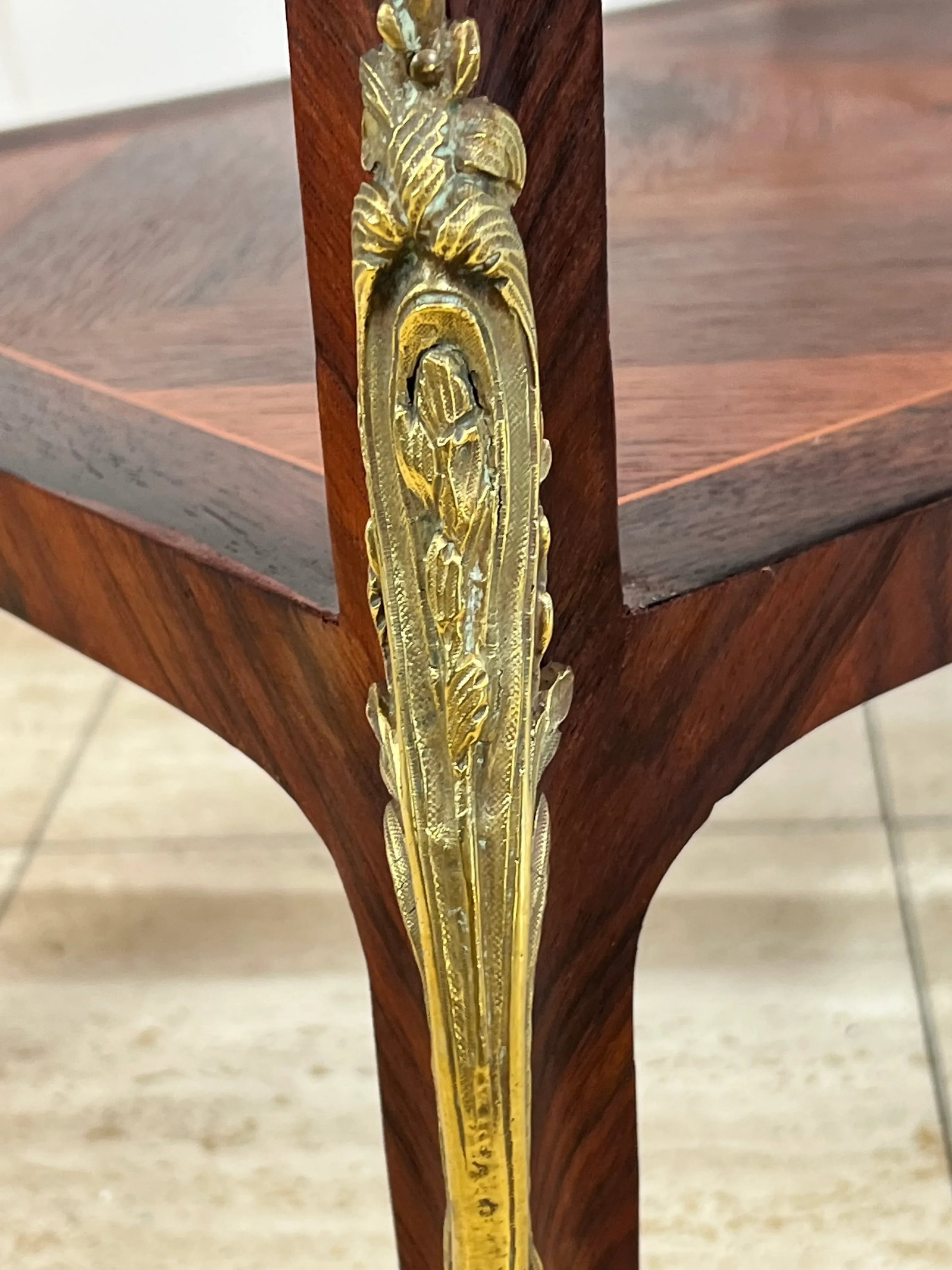 19th Century Louis XV Style Fruitwood Vitrine Table - 10