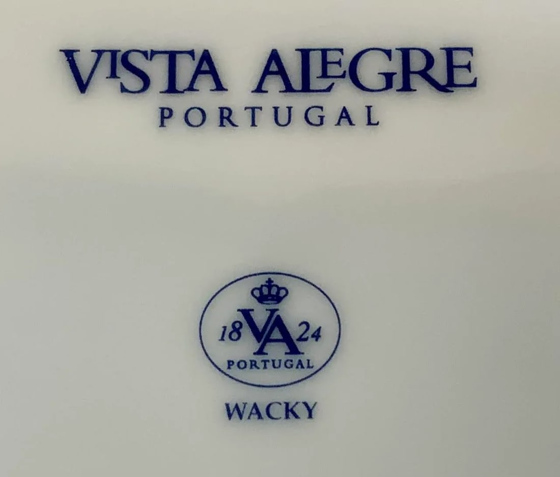 Set of 8 Vista Alegre Portugal " Wacky" Porcelain Lunch or Desert Plates - 5