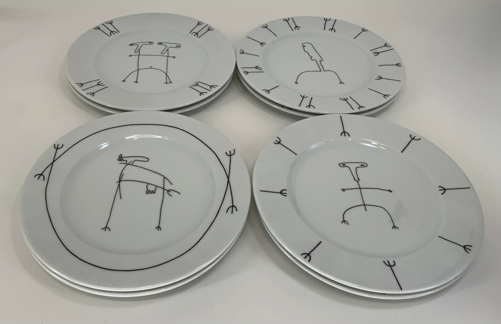Set of 8 Vista Alegre Portugal " Wacky" Porcelain Lunch or Desert Plates - 7