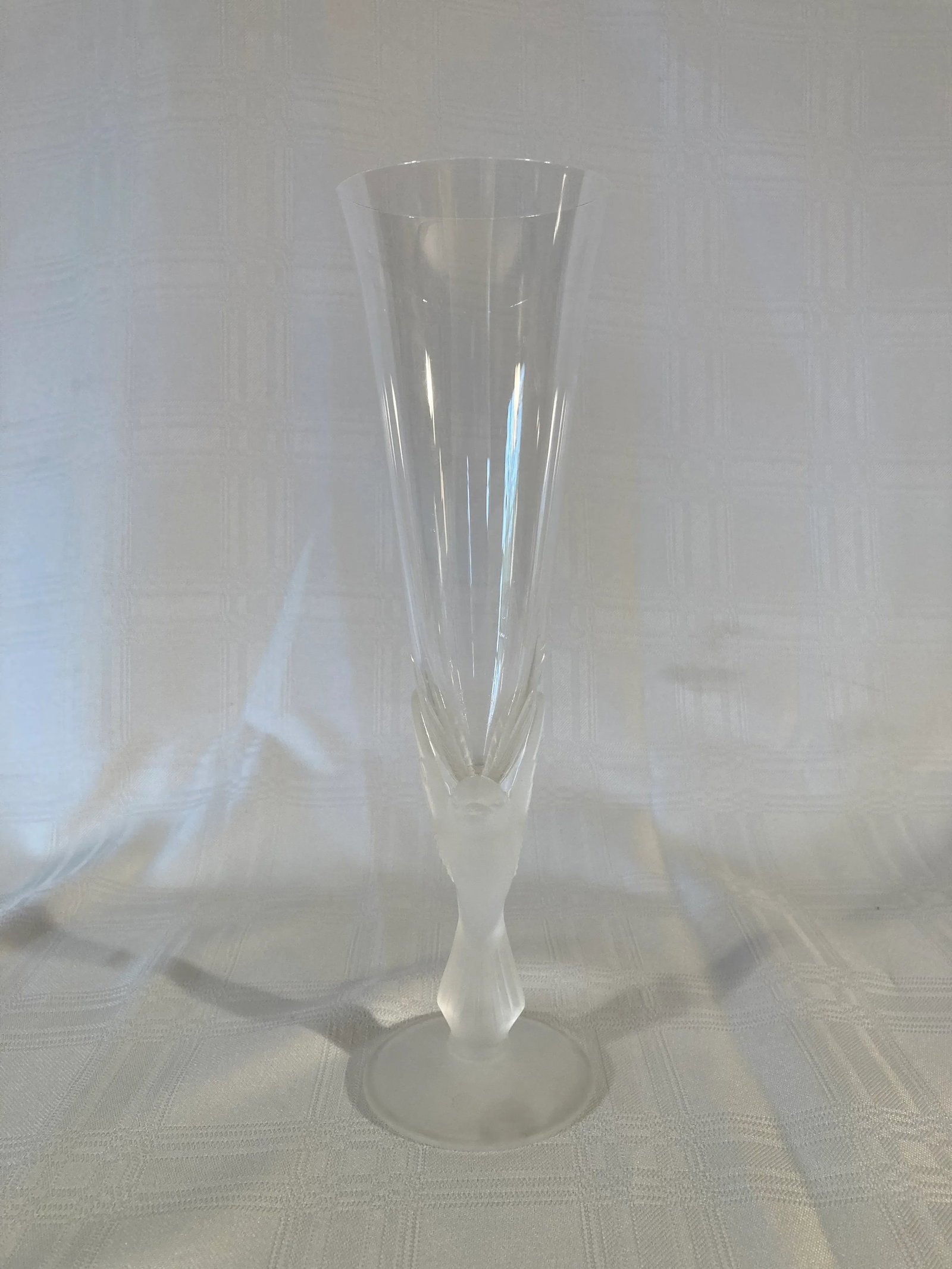 Vintage Fluted Champagne Wings Clear by Sasaki - Set of 4 - 3