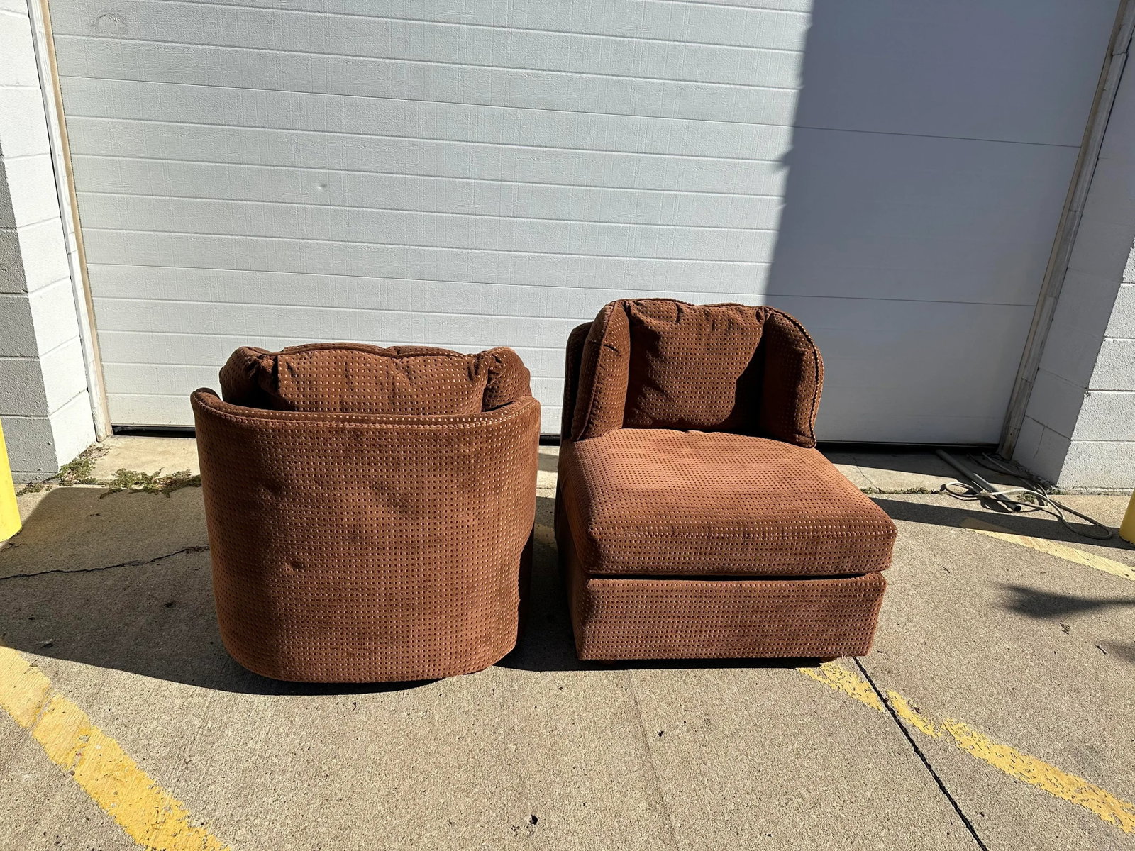 1980s Henredon 500 Folio Scalloped Back Chairs- Set of 2 - 11