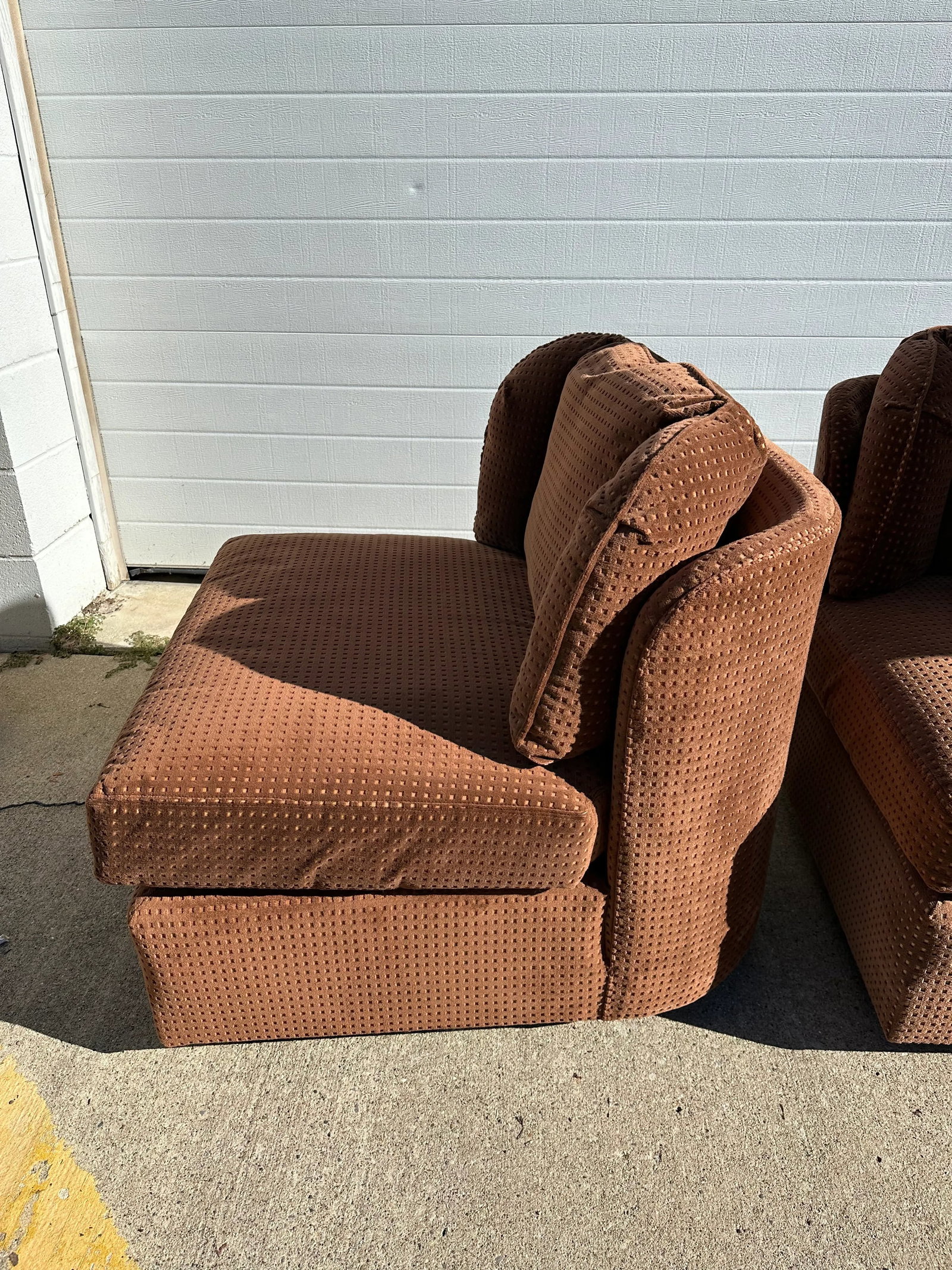 1980s Henredon 500 Folio Scalloped Back Chairs- Set of 2 - 4