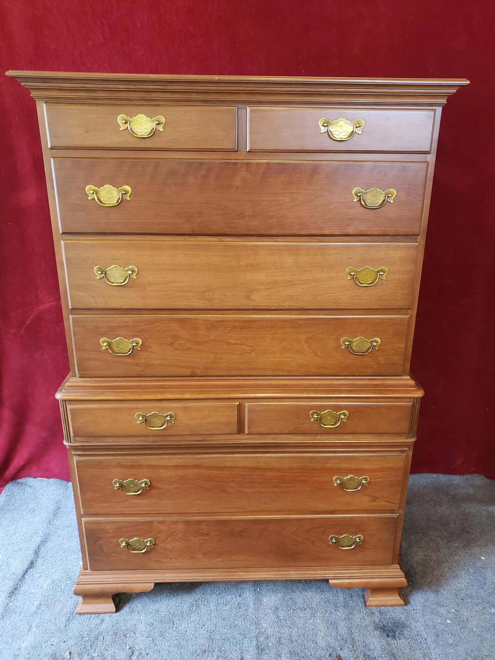 Late 20th Century Pennsylvania House 9 Drawer Mahogany Highboy Chest of Drawers - 2
