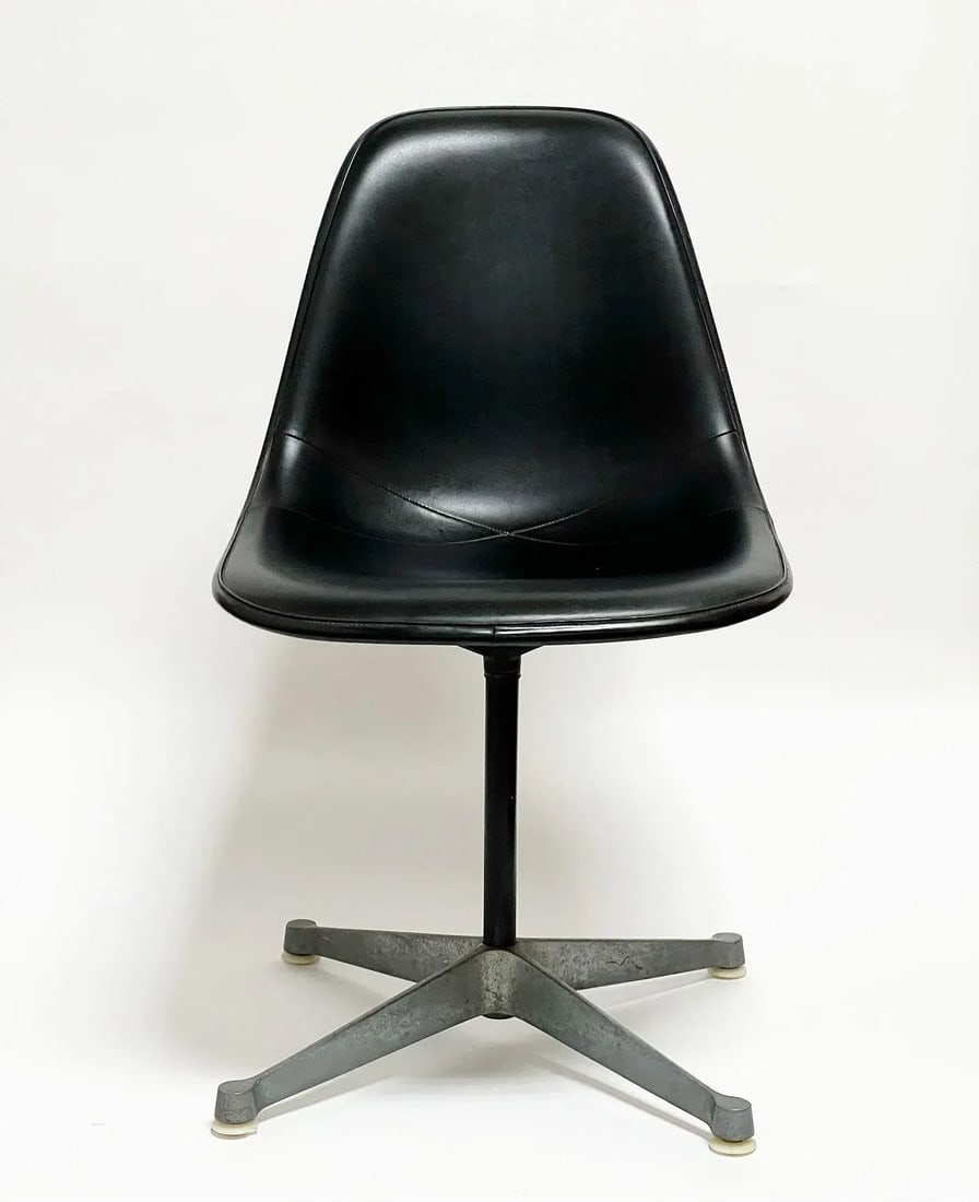 Mid Century 1967 Single Original Eames for Herman Miller Pivoting Side Shell Chair - 5