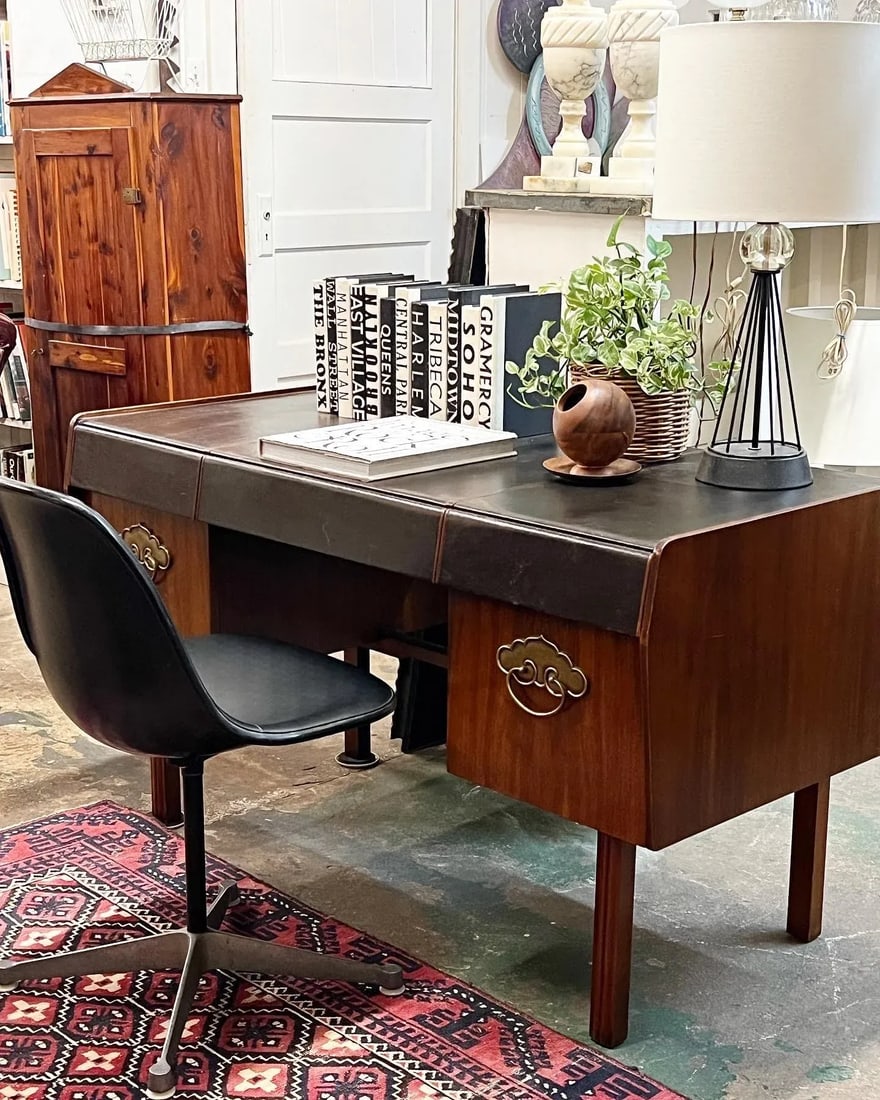 Mid Century 1967 Single Original Eames for Herman Miller Pivoting Side Shell Chair - 9