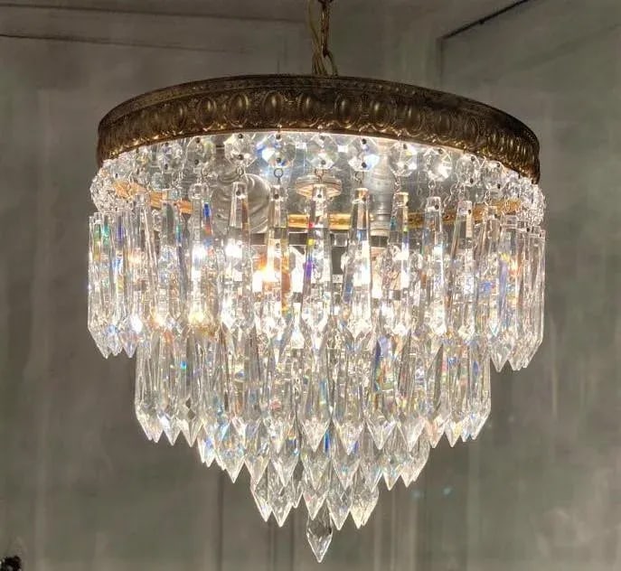 1950s Italian Brass Upside Down Layered Cake Chandelier - 6