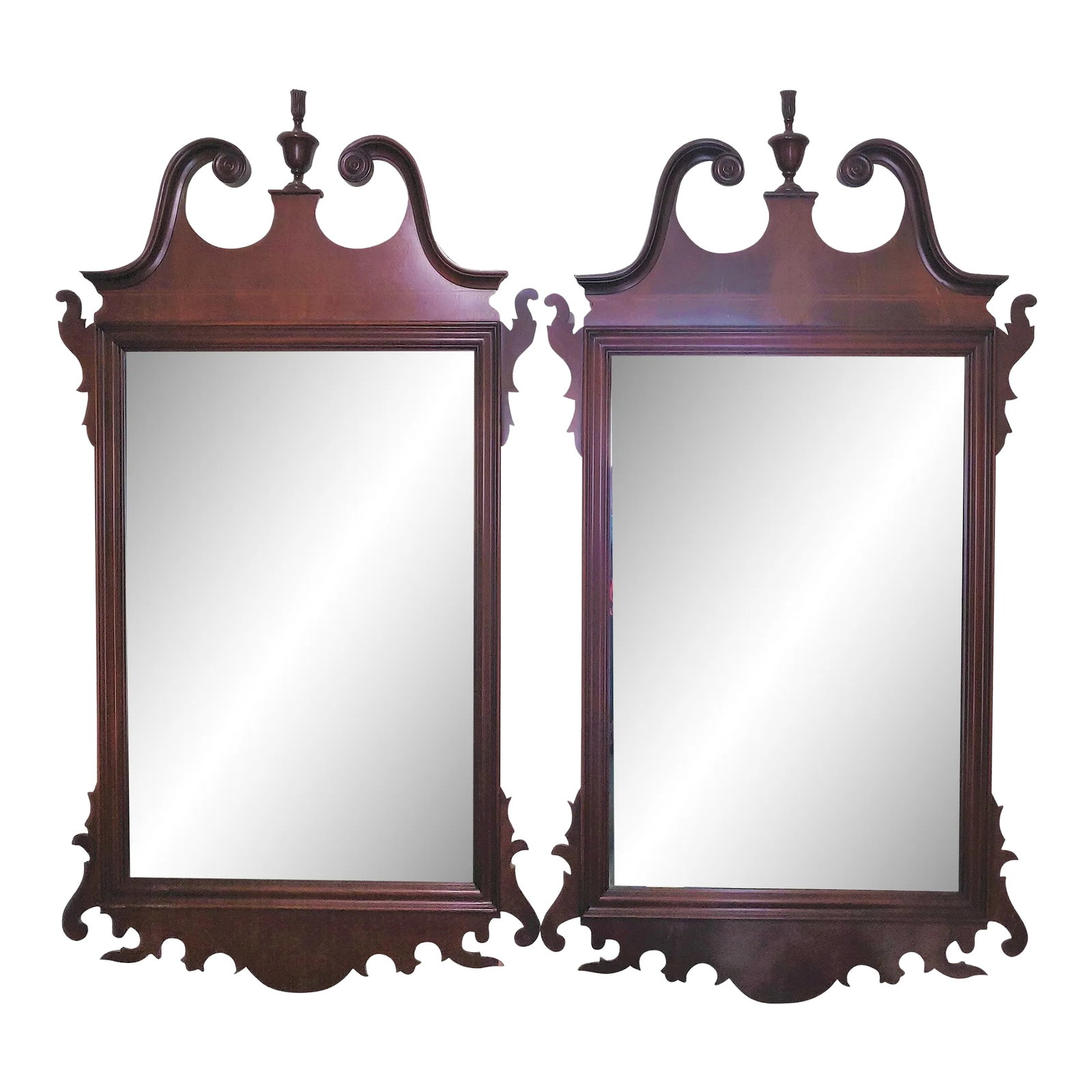 Pair of Vintage American Mahogany Federal Style Pediment Wall Hanging Mirror (1 of 11)