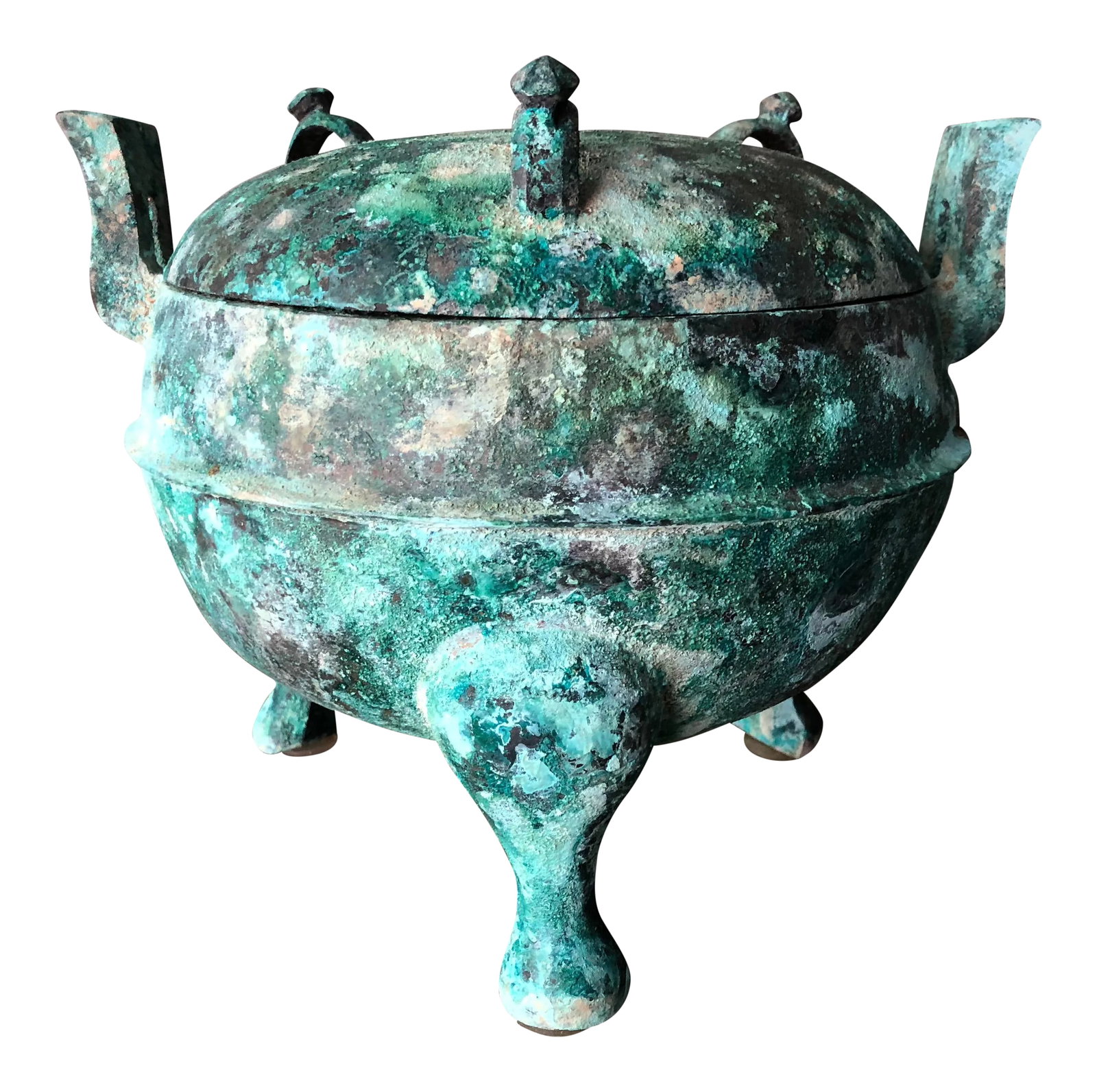 15th Century Figurative Han Dynasty Bronze Pot (1 of 10)