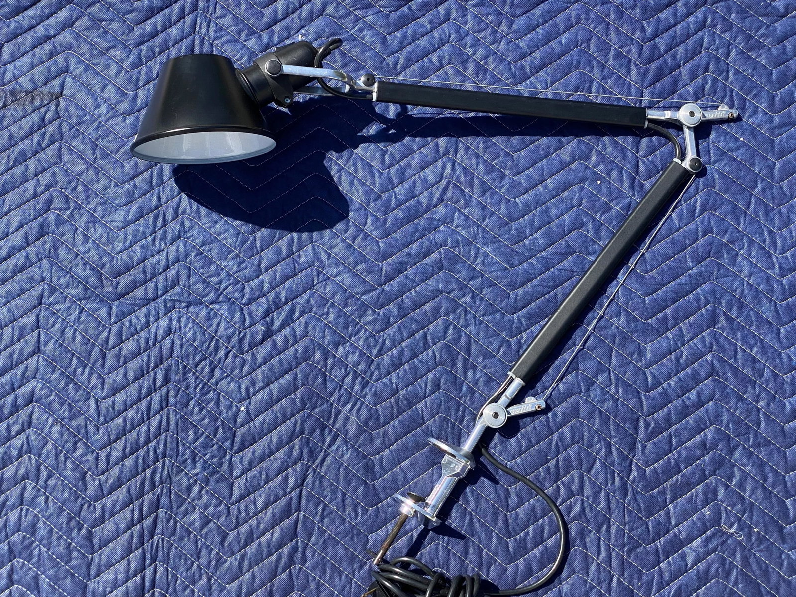 Tolomeo Mini Black Table Lamp by Artemide - 9