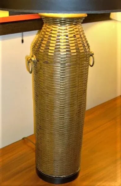 1976 Modern Chapman Lamp Tall Woven Brass Vase Shaped Table Lamp - 5