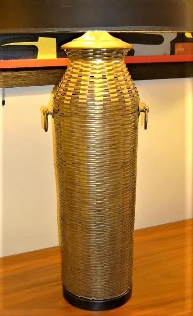 1976 Modern Chapman Lamp Tall Woven Brass Vase Shaped Table Lamp - 8