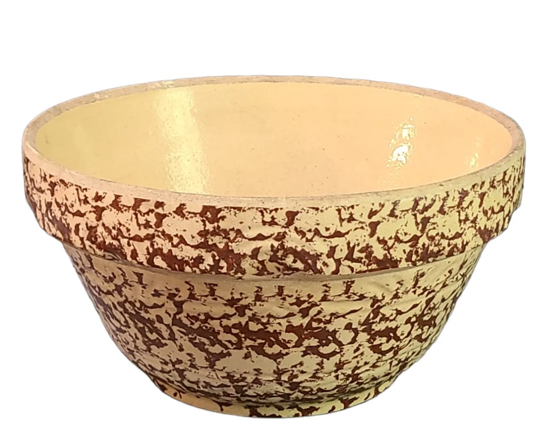 Early 20th Century Spongeware Yellow Stoneware Large Mixing Bowl, Marked U.S.A. - 7