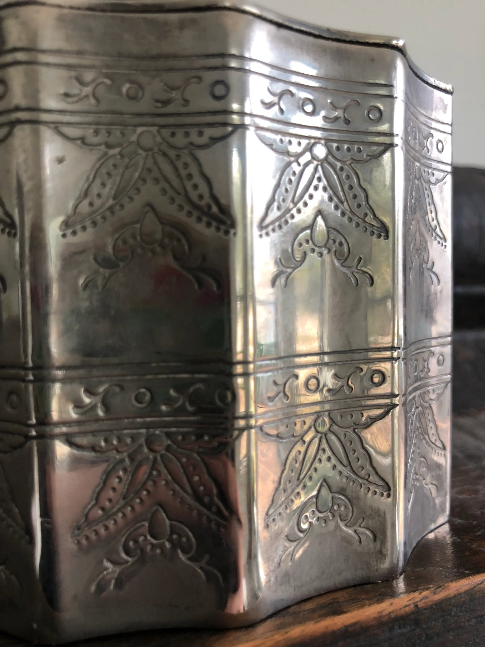 Vintage Godinger Velvet Lined Box C. 1991 - 3