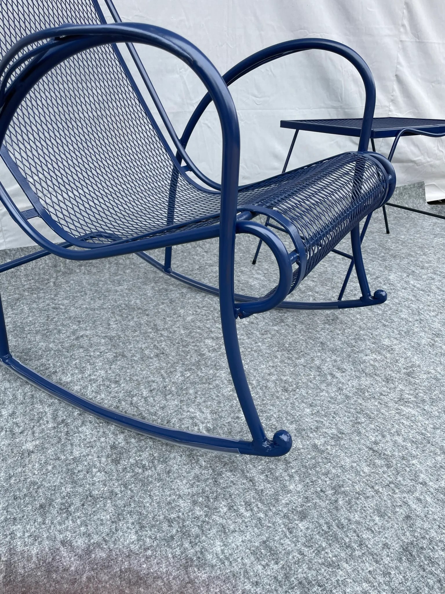 Woodard Salterini Attributed Wrought Iron Patio Balcony Rocking Rocker Chair Small Accent Table - 7