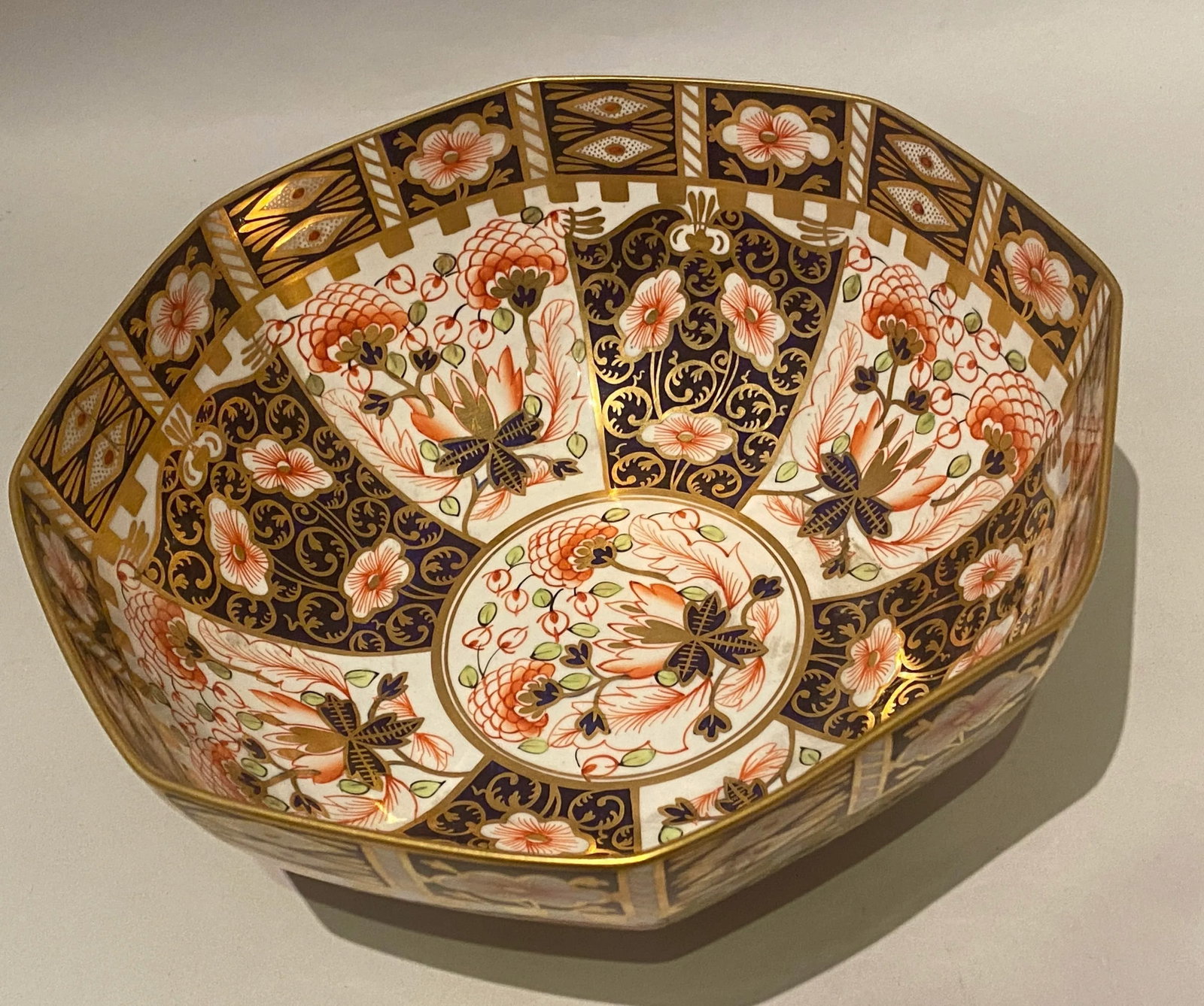 Royal Crown Derby Octagonal Bowl Imari Witches Pattern 6299 Date 1918 - 7