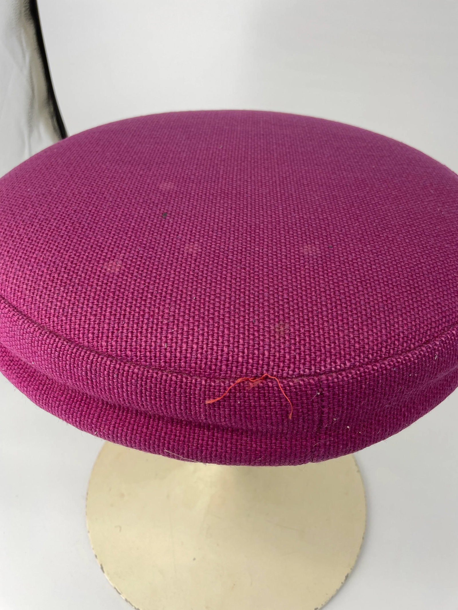 1950's Eero Saarinen Tulip Stool for Knoll - 4