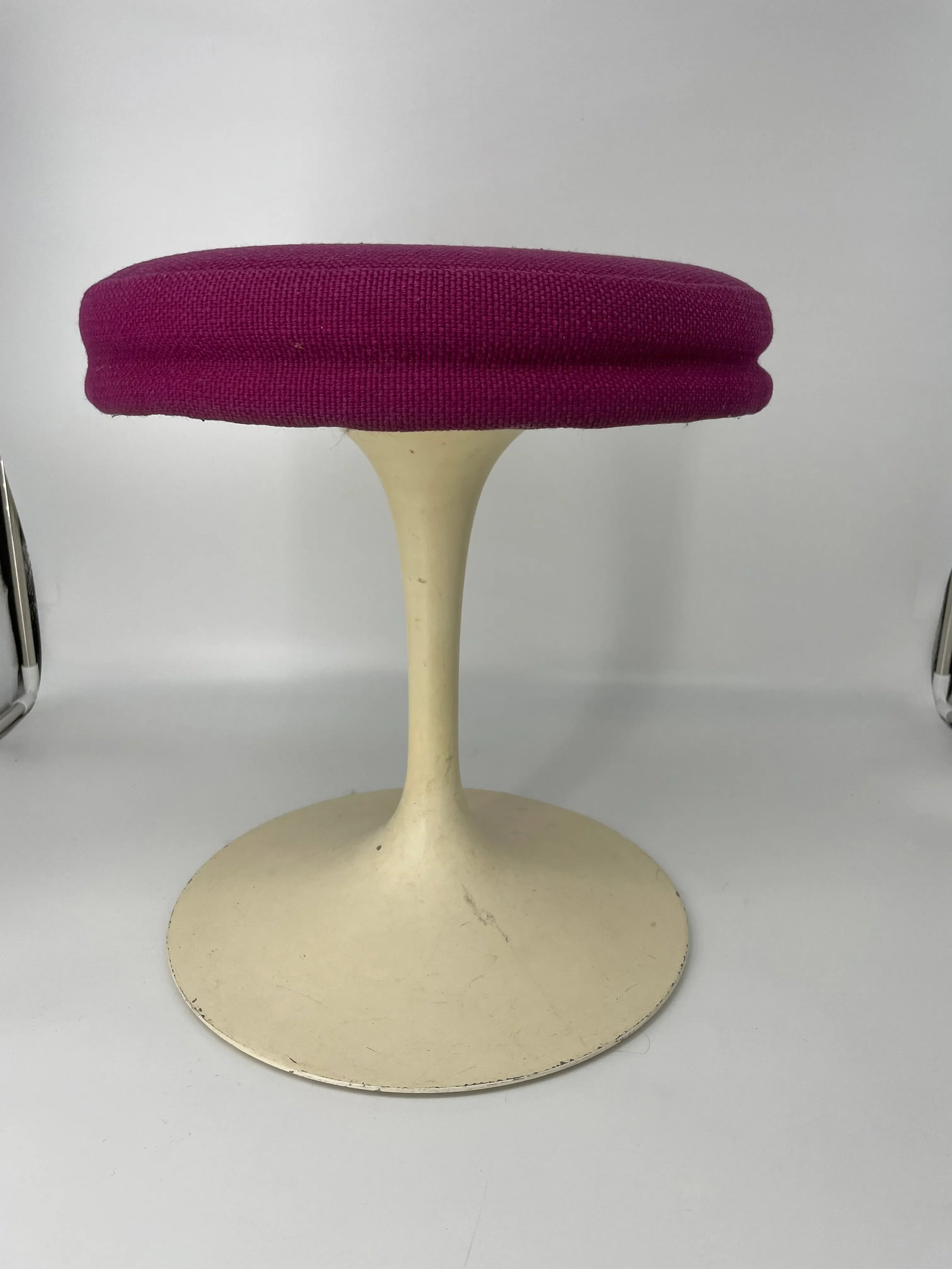 1950's Eero Saarinen Tulip Stool for Knoll - 5