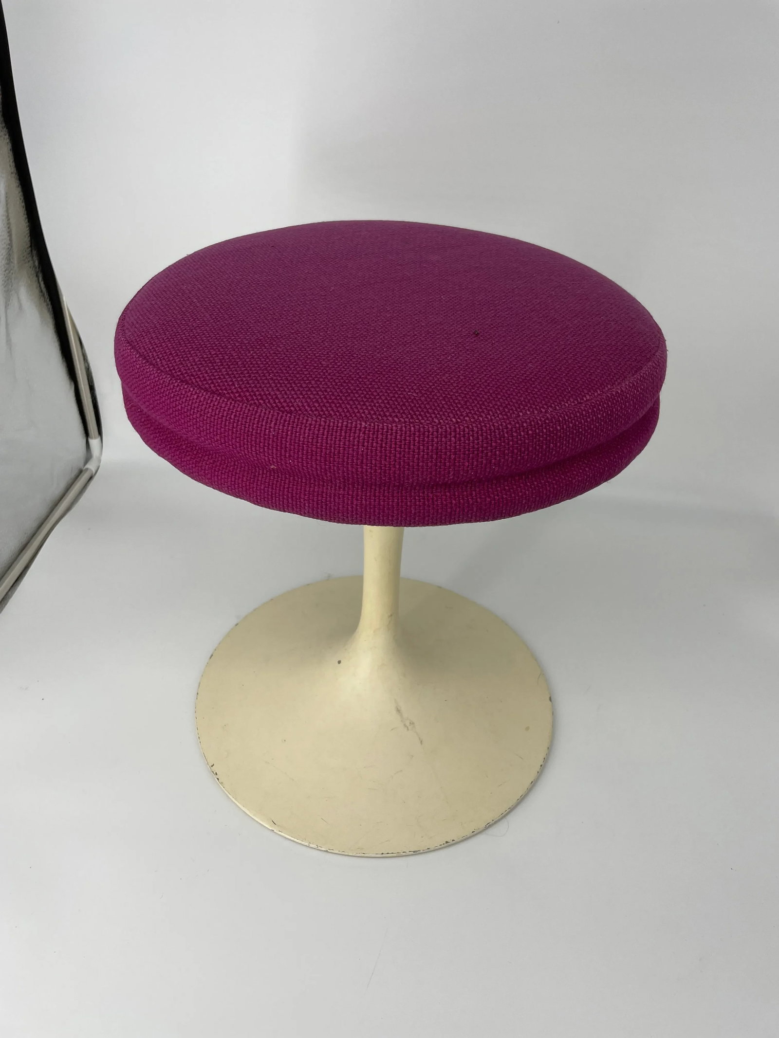1950's Eero Saarinen Tulip Stool for Knoll - 9