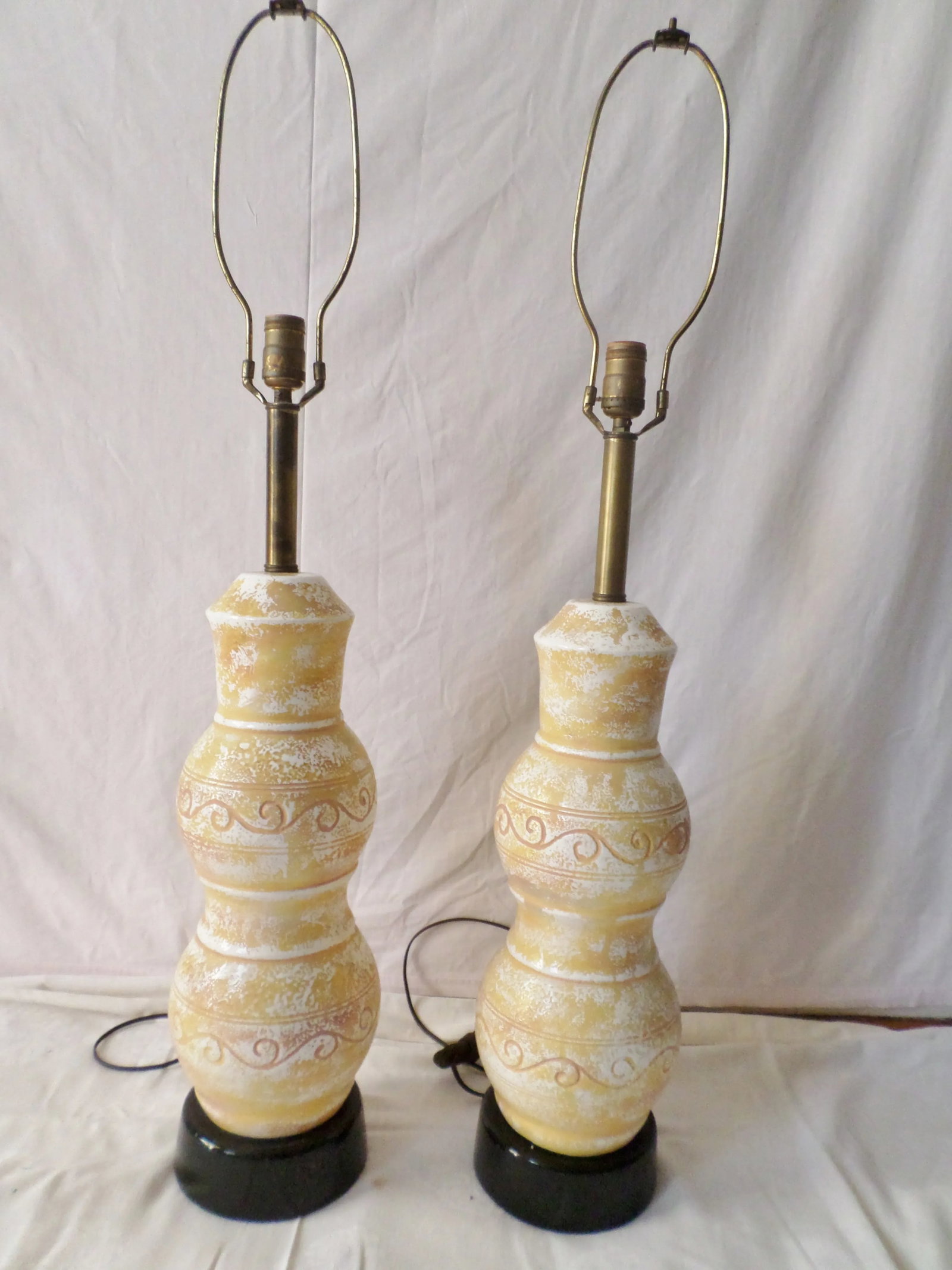 Mid Century Modern Ceramic Table Lamps Yellow and White - a Pair - 2