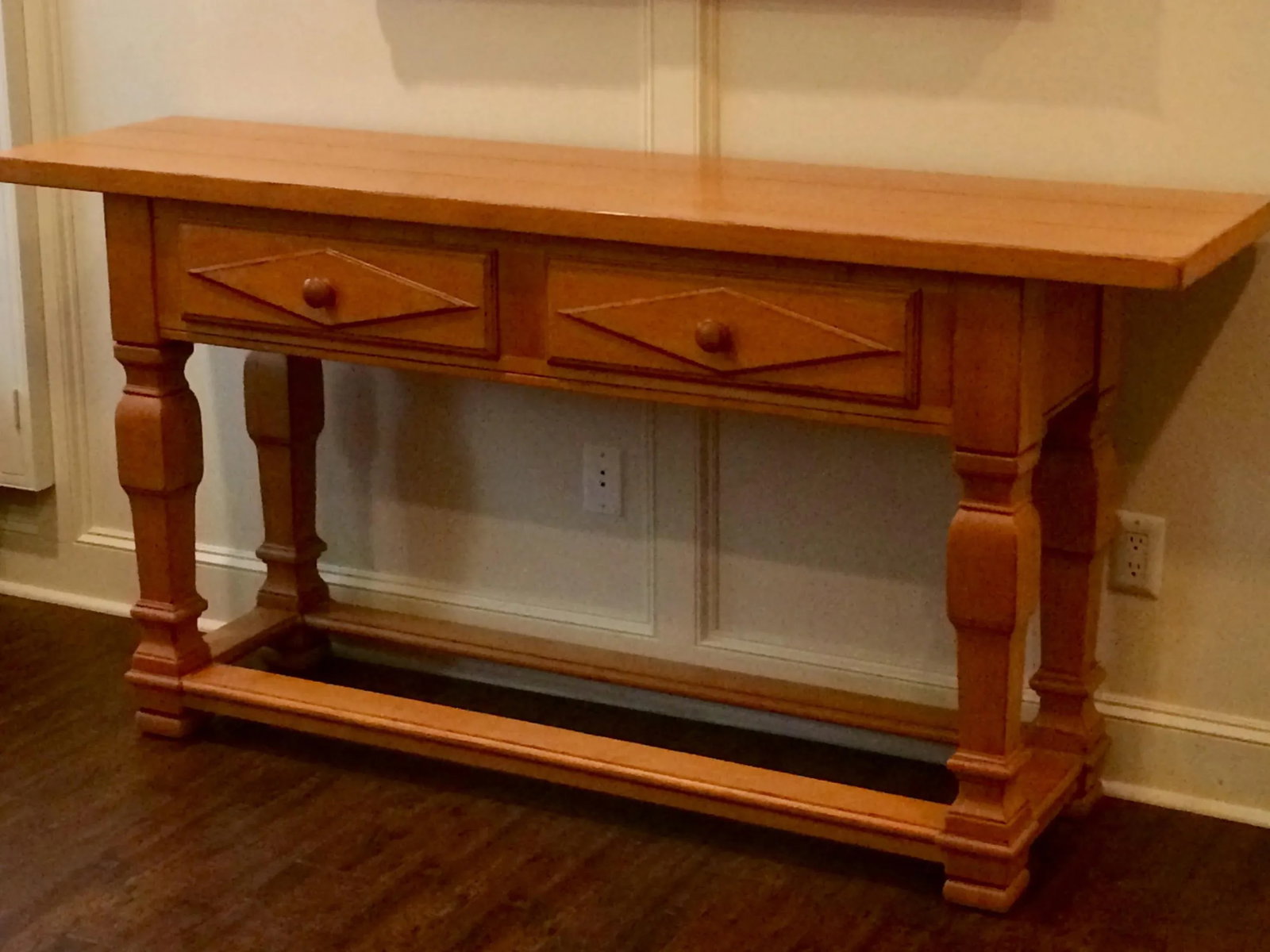 Drexel Traditional Maple Console - 4