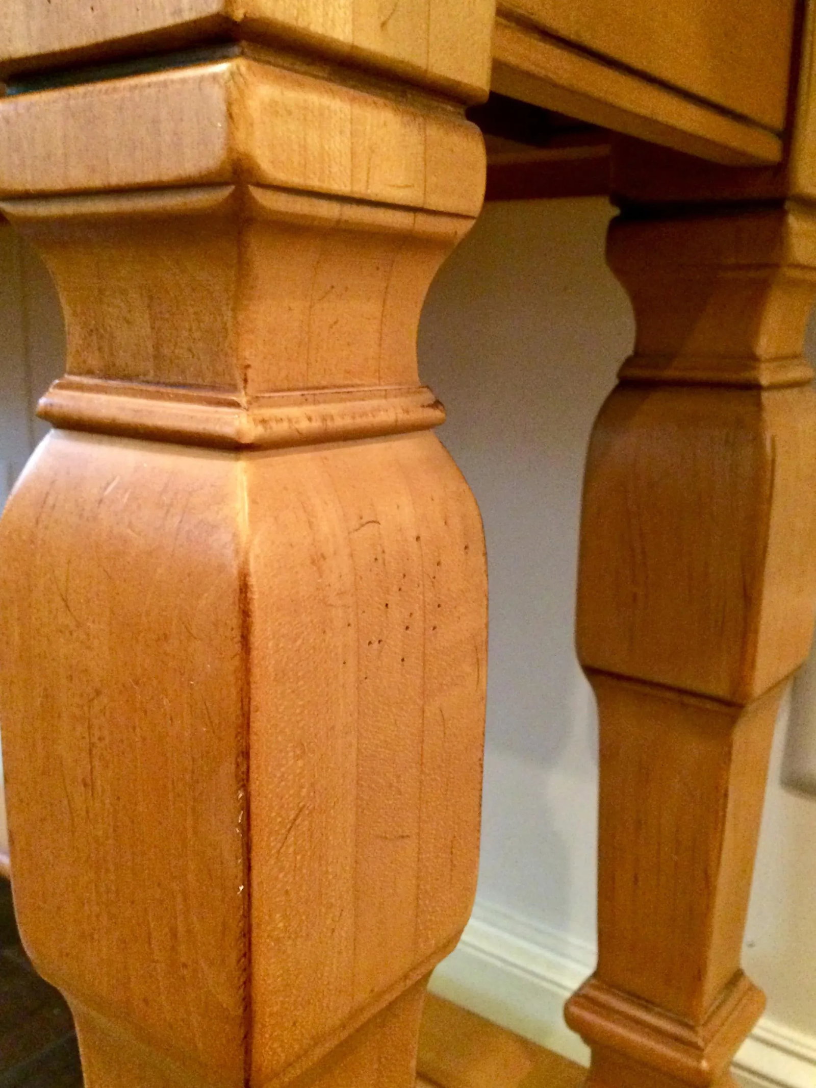 Drexel Traditional Maple Console - 7