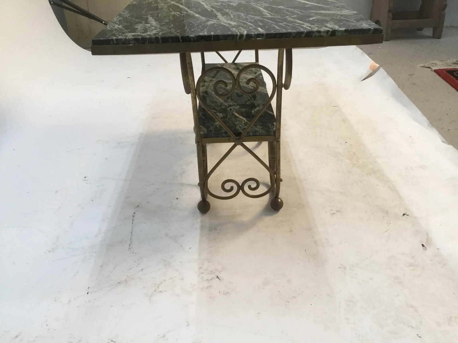 19th Century French Marble and Brass Two-Tier Table - 4