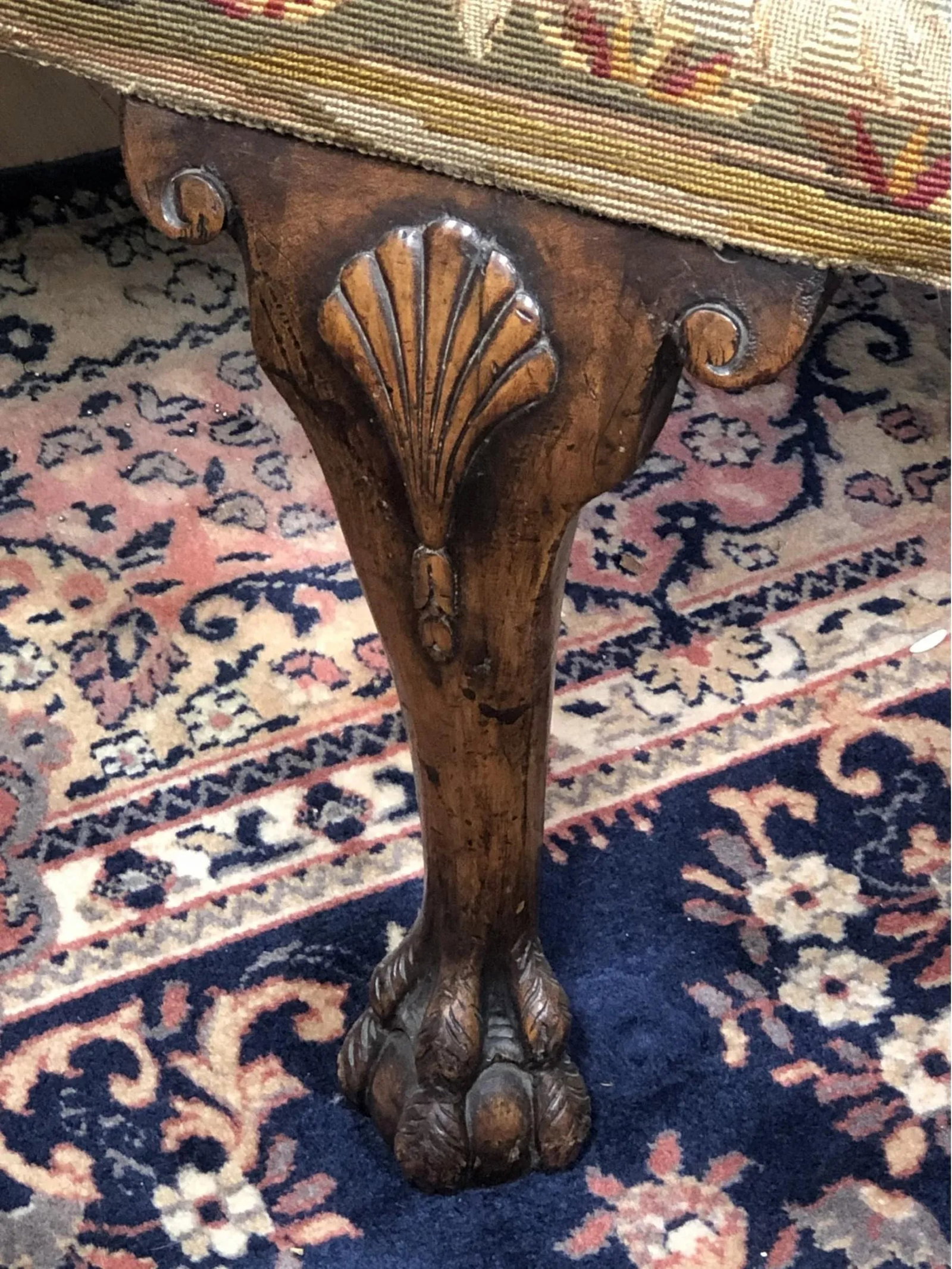 1940s Vintage Antique-Style English Chippendale Double-Chair Settee - 6