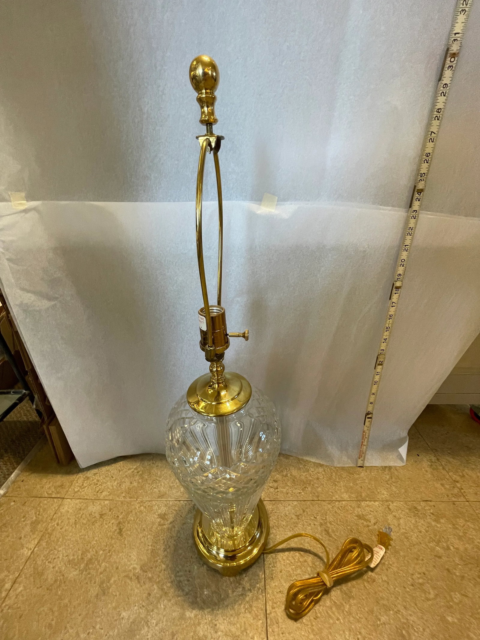 1990s Large Waterford Crystal Lamp With Brass Base - 5