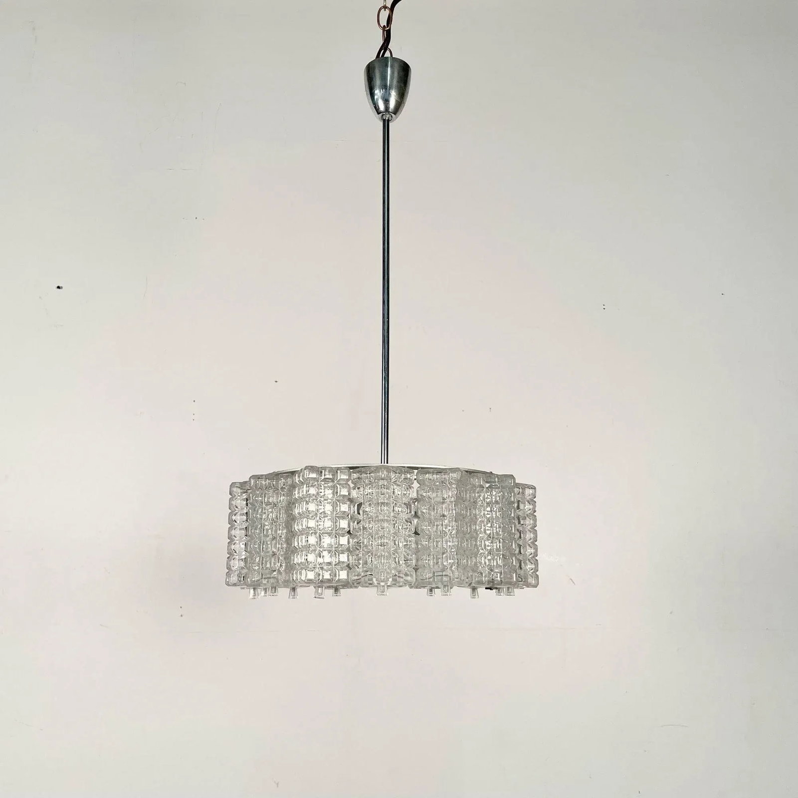 Art Deco, Crystal and Chrome Chandelier, Circa 1930s - 5