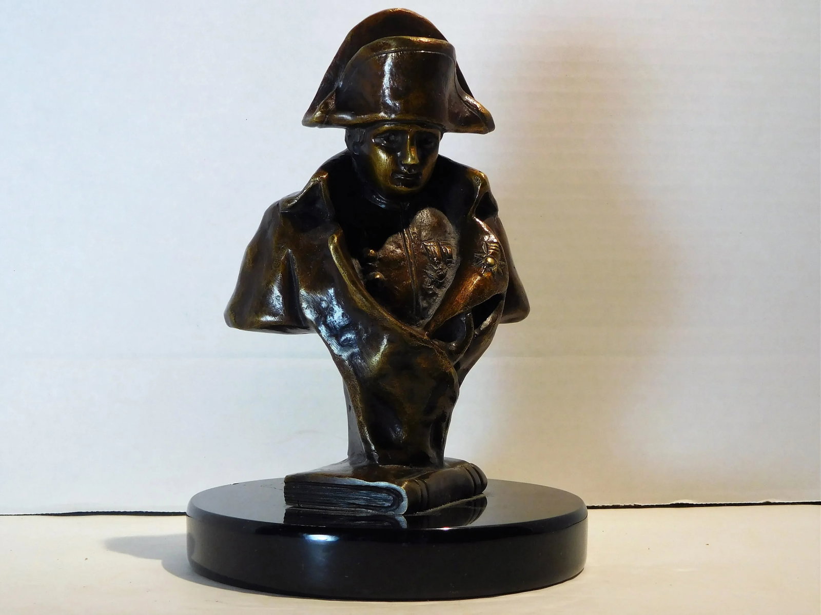 Bronze Table-Top Bust of Napoleon Bonaparte - 11