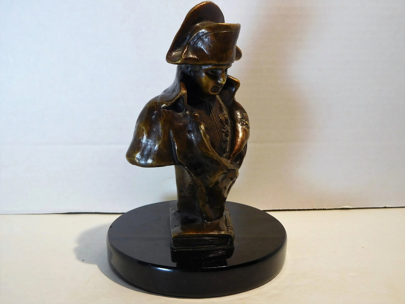 Bronze Table-Top Bust of Napoleon Bonaparte - 7