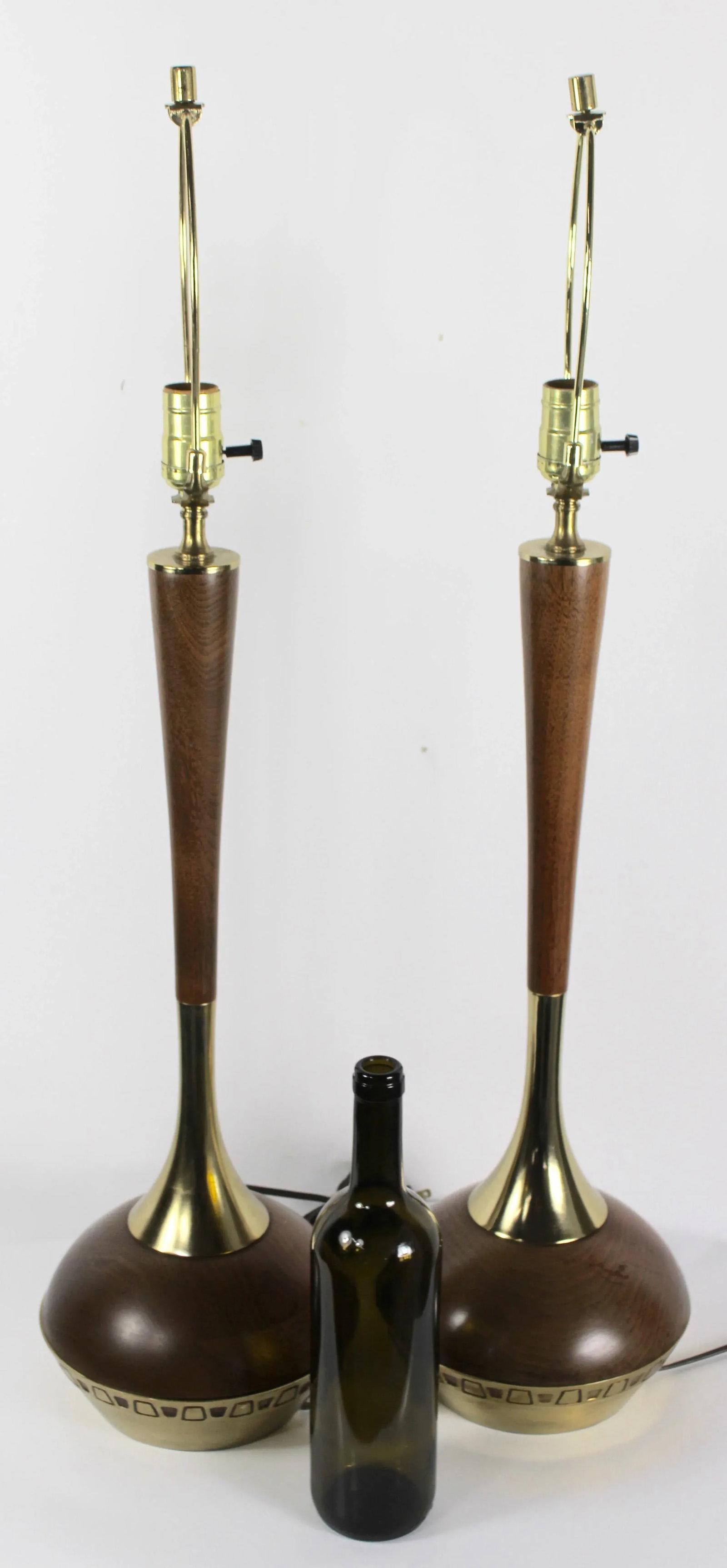 Vintage Mid Century Modern Walnut Brutalist Lamps- A Pair - 2