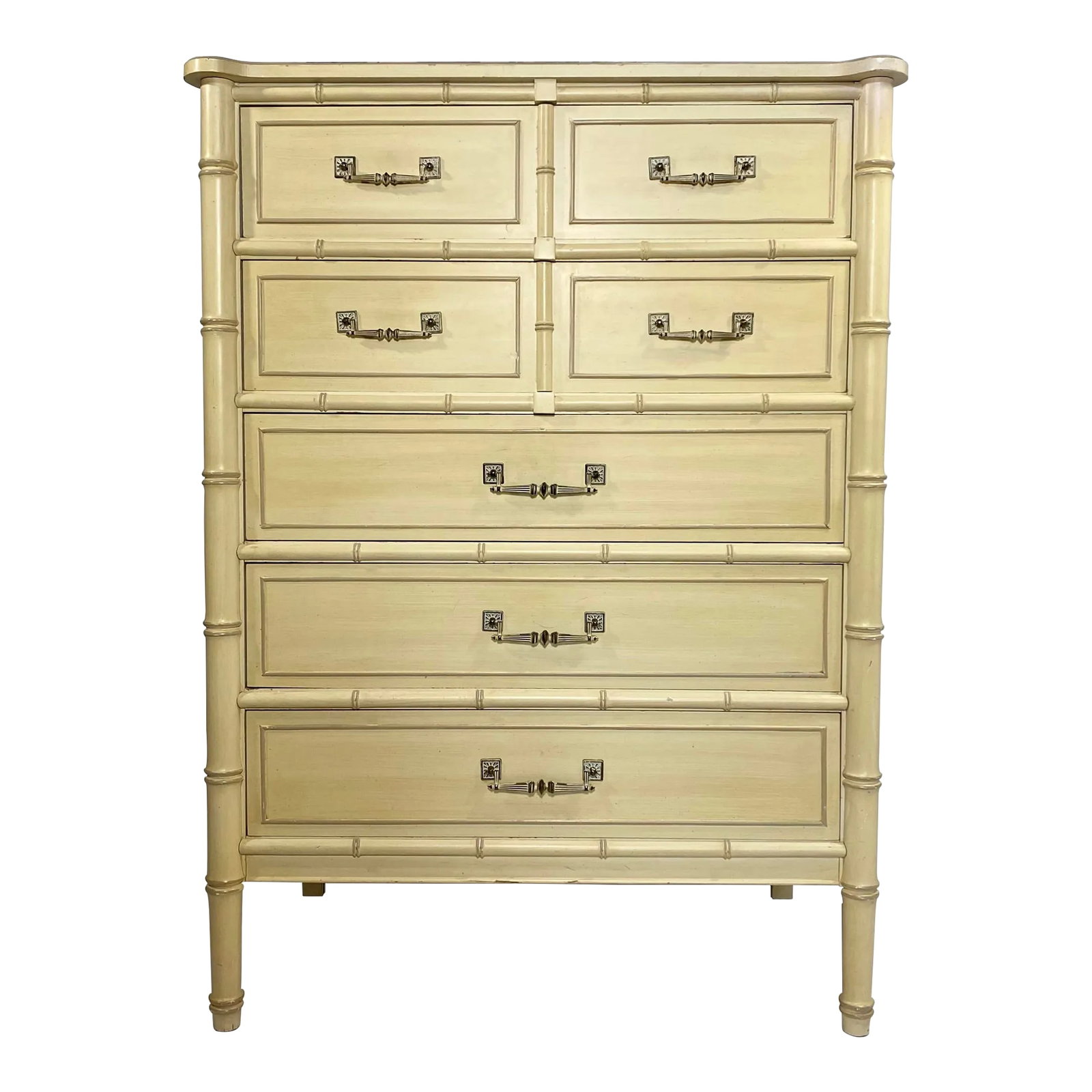 1970s Faux Bamboo Chippendale Chinoiserie Bali Hai by Henry Link Chest of Drawers: Bali Hai Faux Bamboo Chest of Drawers by Henry Link Very Good Vintage Condition Has Expected Wear with Age & Use Paint Wear & Scuffing Patination on Edges & inside Drawers Old, Stable Repair on Back