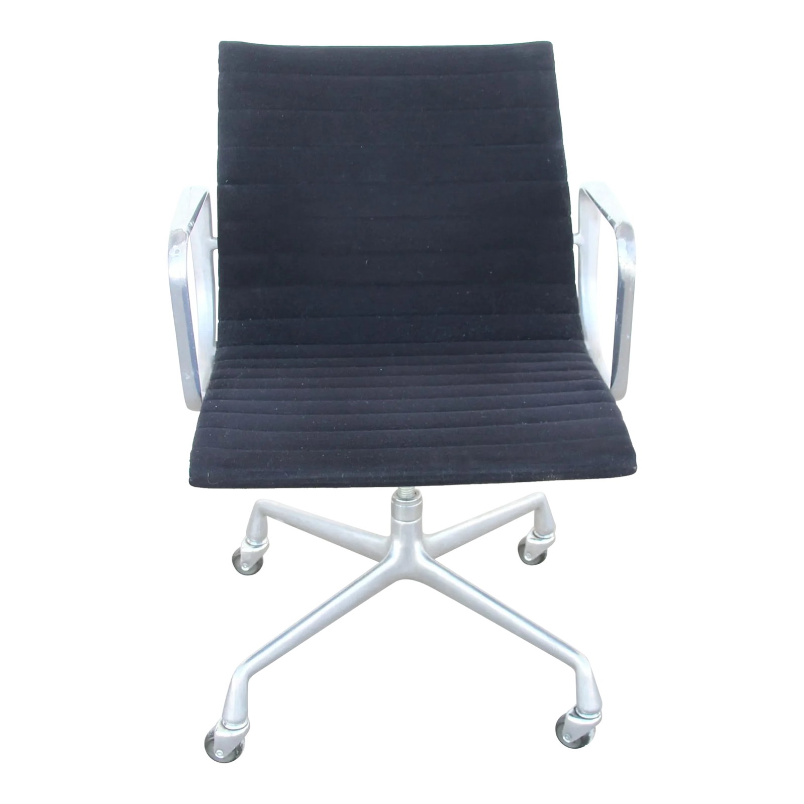1950s Herman Miller Eames Aluminium Chair with Black Fabric (1 of 12)