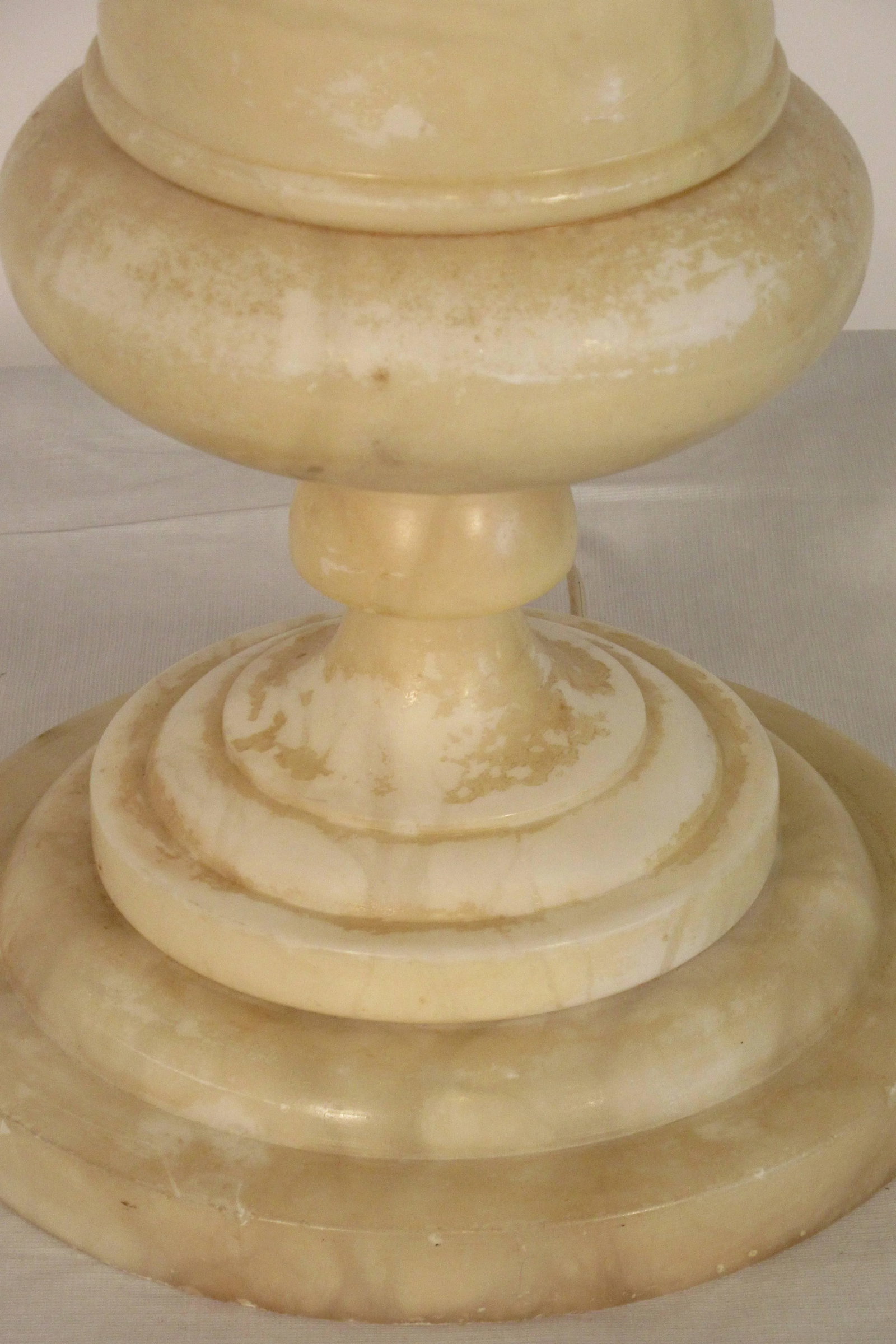 1940s Marble Urn Table Lamp - 10