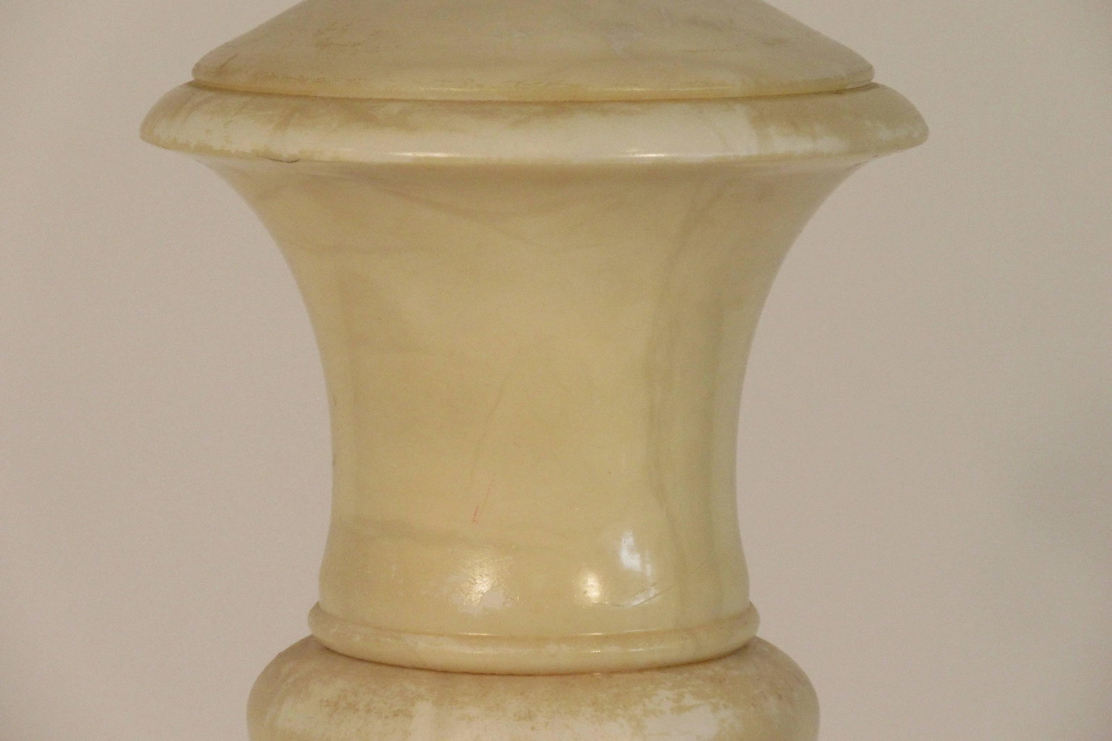 1940s Marble Urn Table Lamp - 4