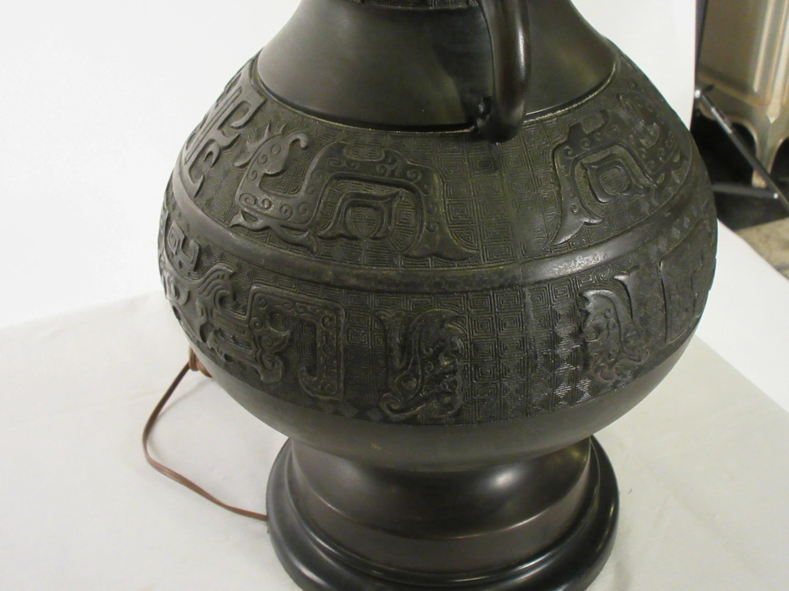 1920s Bronze Asian Table Lamp - 11