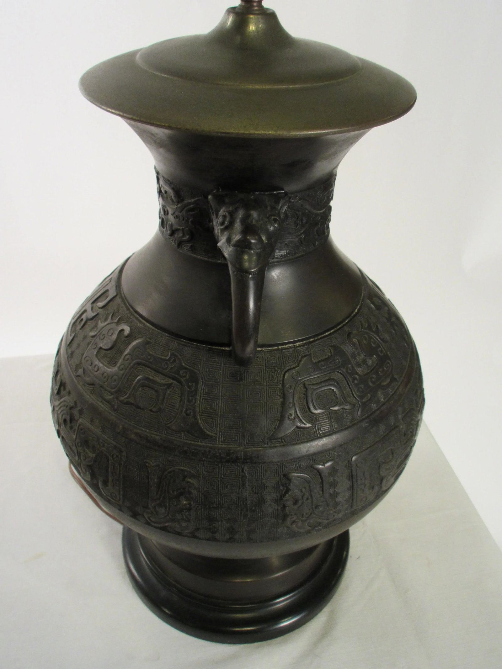 1920s Bronze Asian Table Lamp - 8