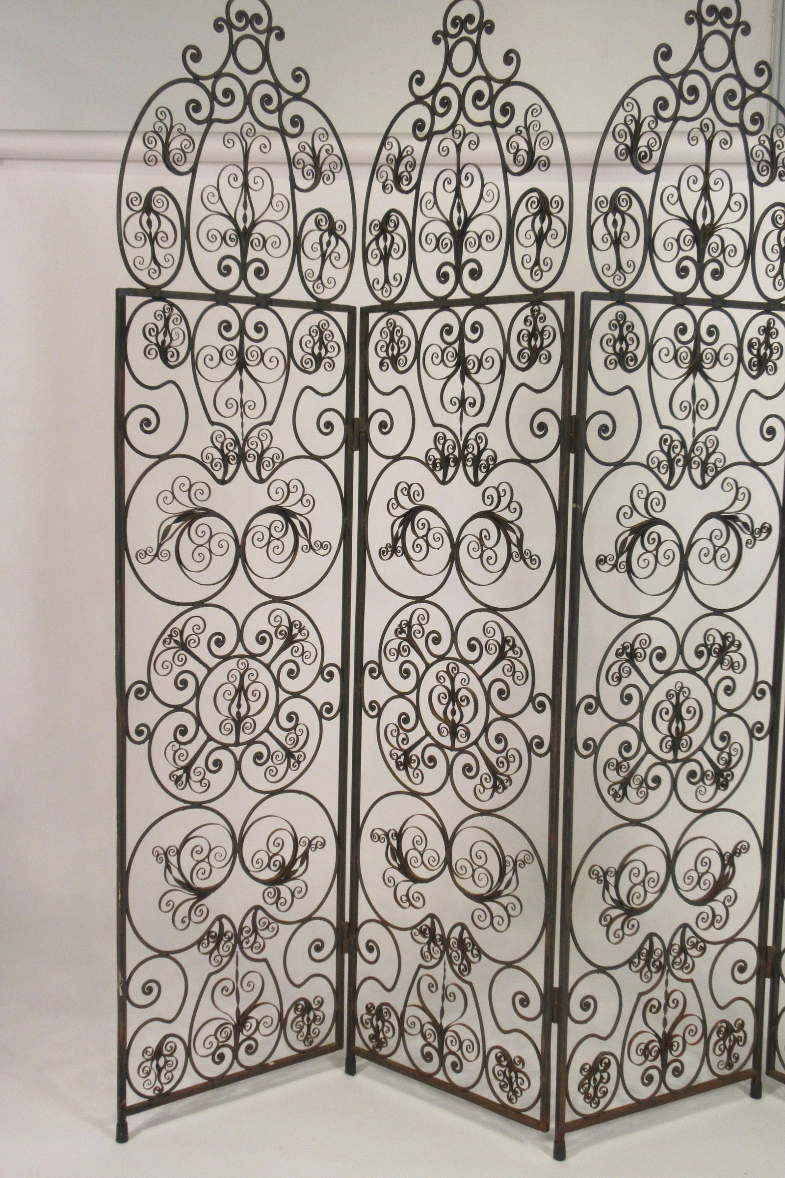 1960s Iron Scrolled Folding Screen - 2