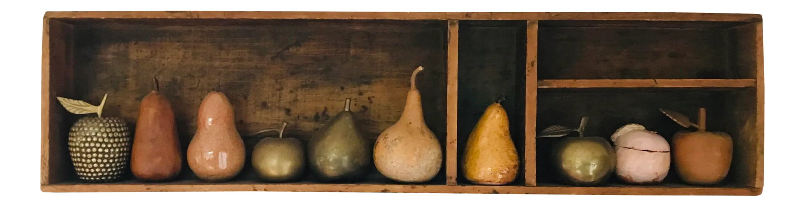 5 Apples & 5 Pears Composition Box: 5 apples and 5 pears made of wood, ceramic, bronze and gourd in a vintage wood box. Condition: Alterations: Original Condition Unaltered Imperfections: Some Imperfections Condition Notes: It's all vin
