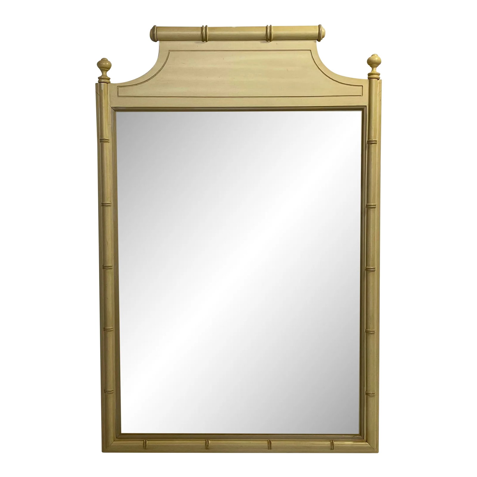 Vintage Faux Bamboo Mirror by Henry Link: Vintage Faux Bamboo Mirror by Henry Link Bali Hai, Chinoiserie, Hollywood Regency Very Good Vintage Condition Check out our shop, 836 North, for matching furniture from the Bali Hai Line Condition: