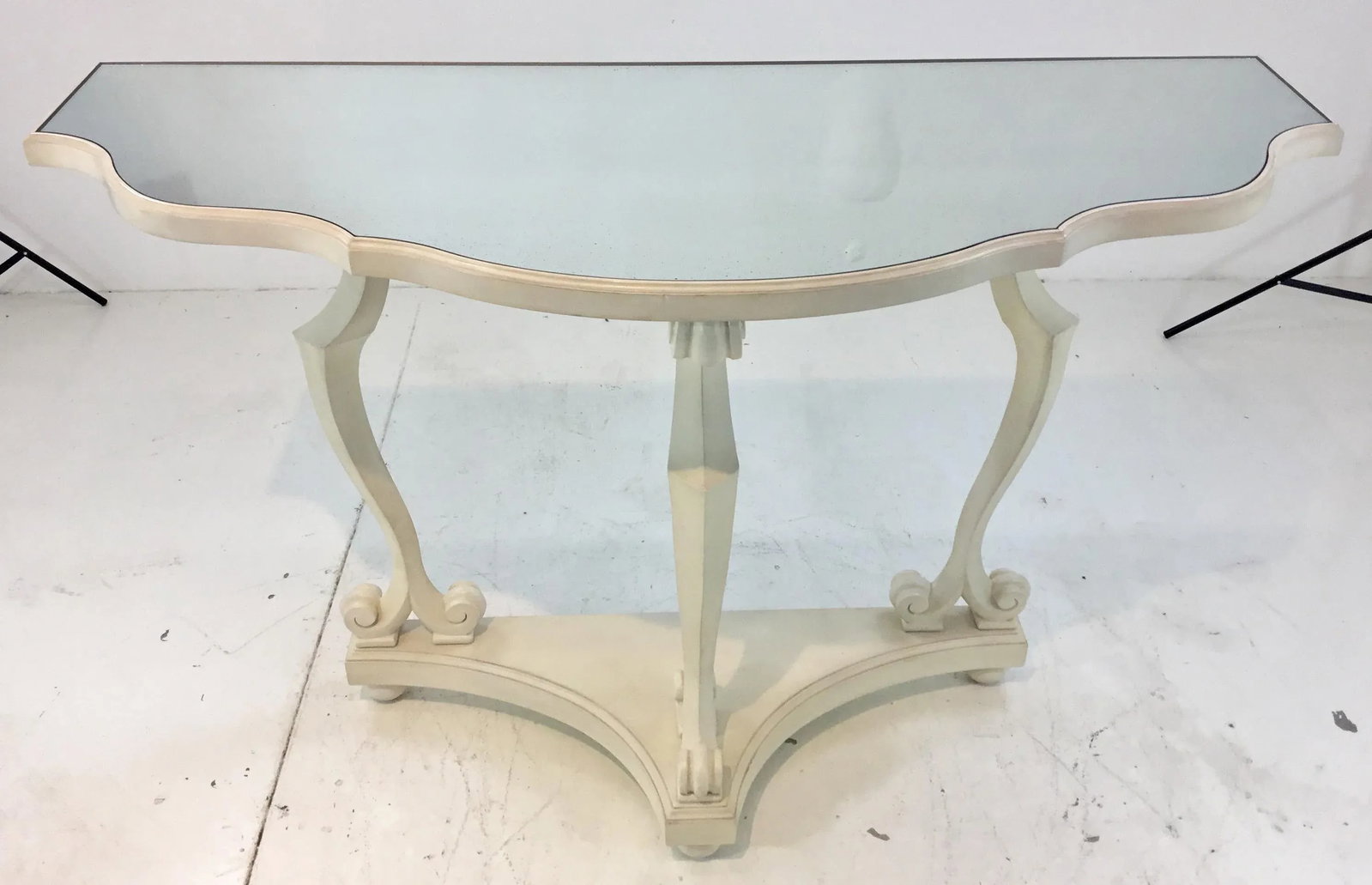 Celerie Kemble for Henredon Transitional Ivory Demi-Lune Console Table - 2