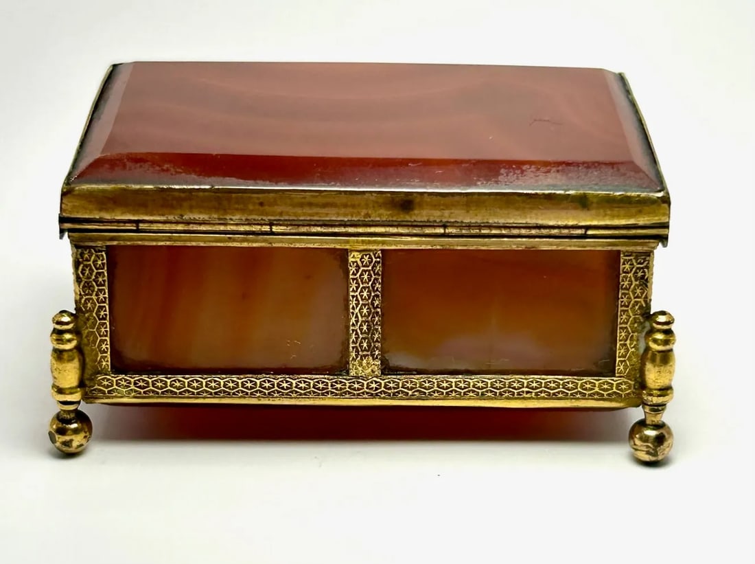 French Red Agate & Ormolu Box - 6