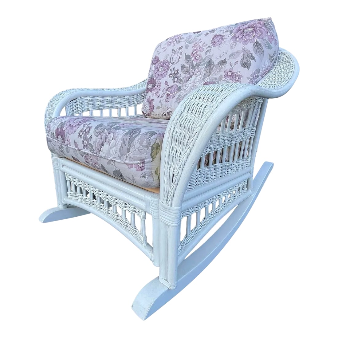 1970s Ficks Reed Style White Wicker Rocking Chair: White Wicker Rocking chair beautiful vintage accent piece for children's room, lakeside porch or a sunny corner. Chair Dimensions: 35W x 42D x 30.5H" Gorgeous vintage condition, immaculate and super c