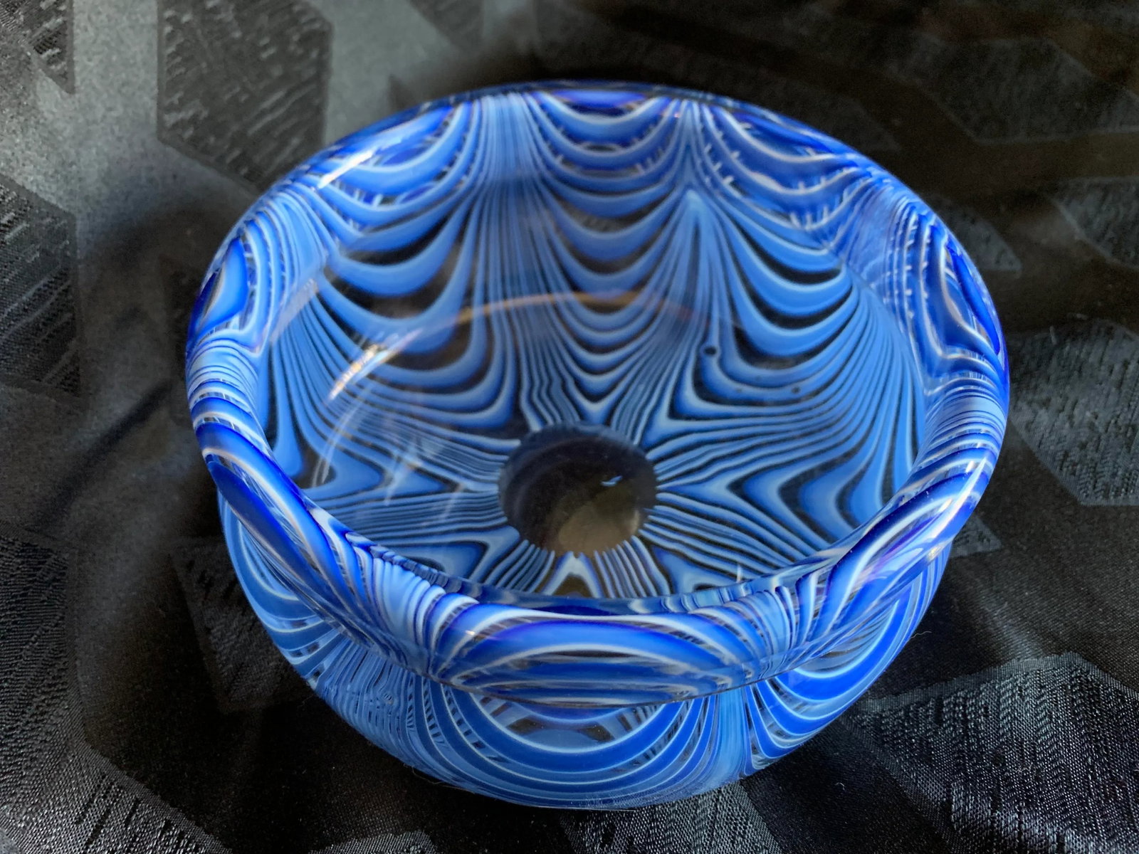 1960s Vintage Antonio Da Ros for Cenedese Murano "Zebrati" Blue Cased Glass Trinket Dish Bowl - 2