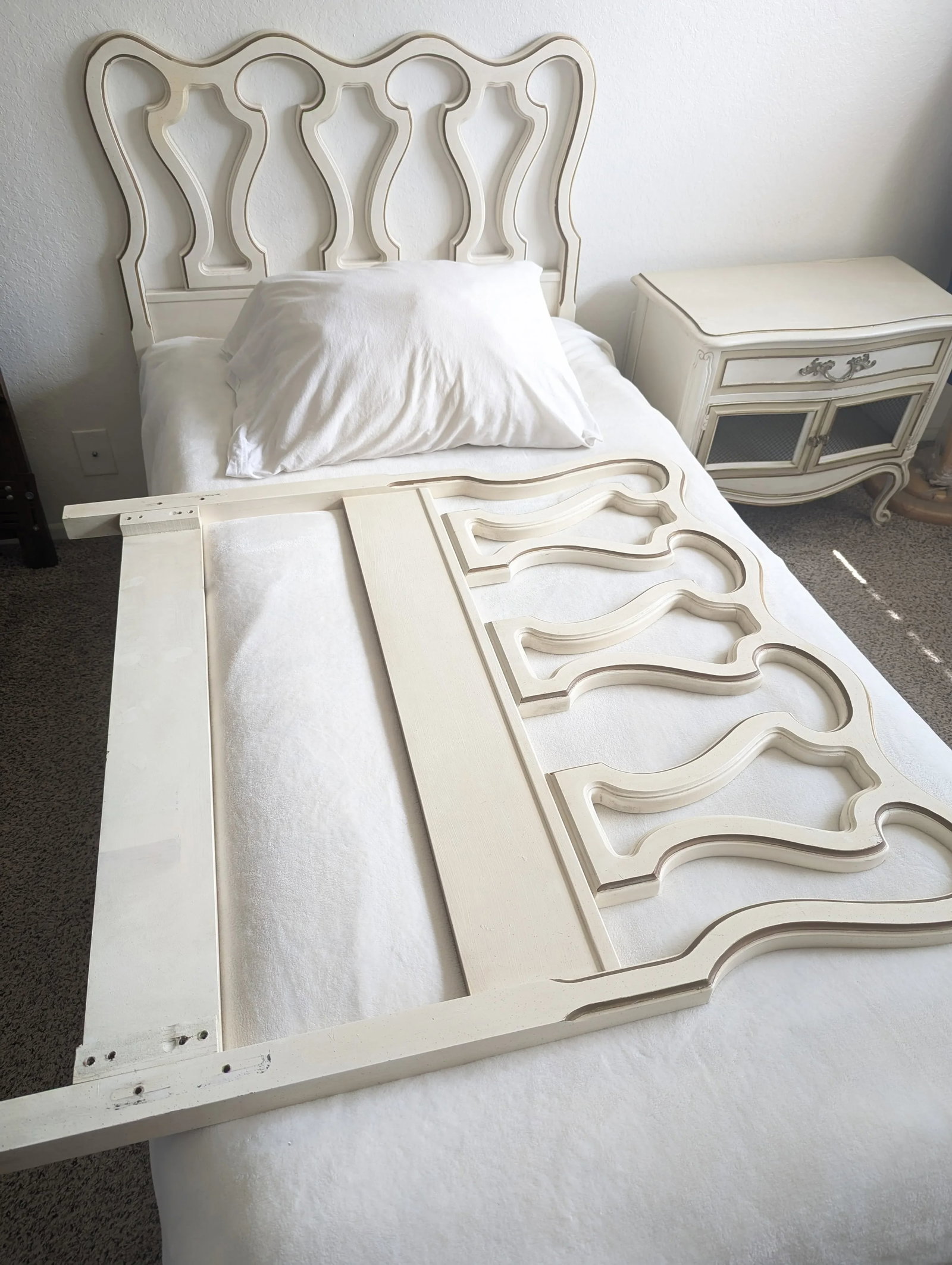 Drexel Heritage Touraine II French Provincial French Country Twin Wood Headboard - 3