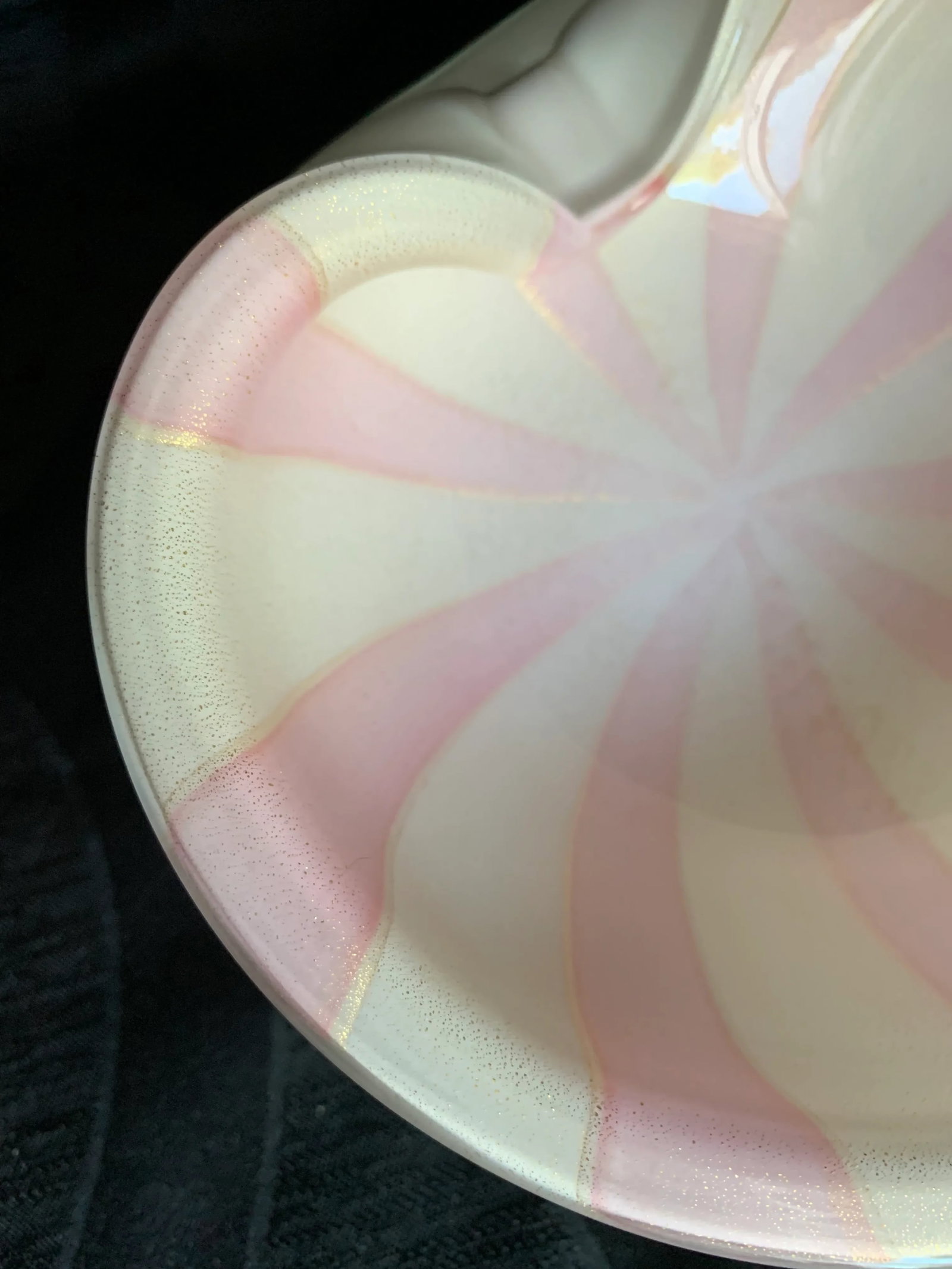 1950s Alfredo Barbini Pink and White Stripe Murano Cased Glass Bowl With Gold Flecks - 5