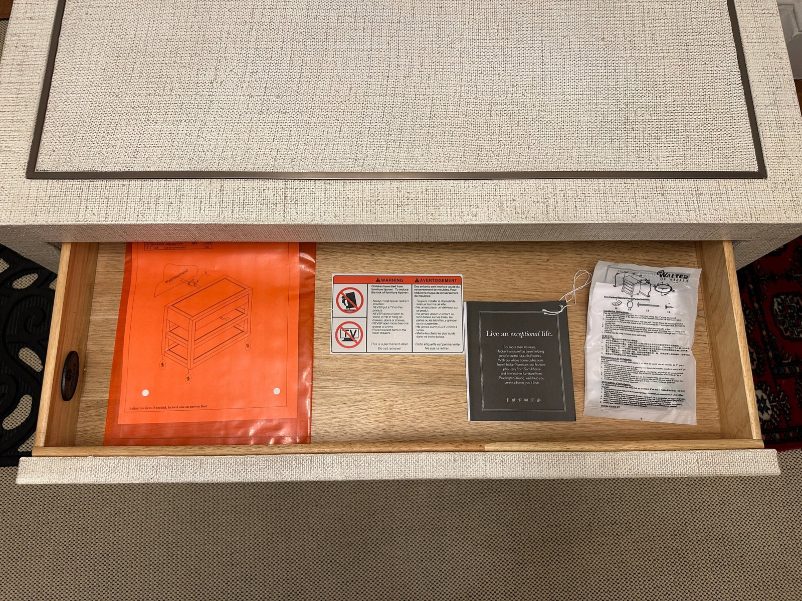 Hooker Furniture Cascade 1-Drawer Nightstand - 10