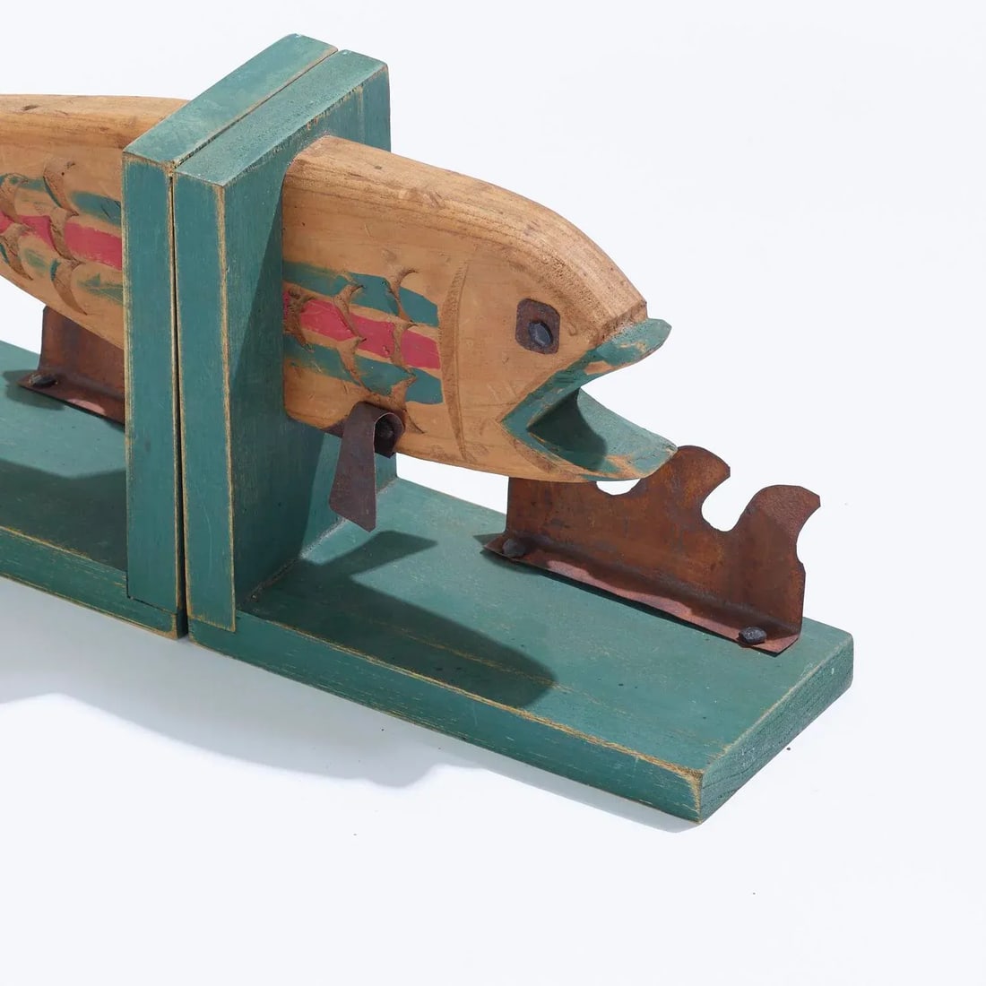 Vintage Rustic and Wood and Metal Fish Bookends - a Pair - 4